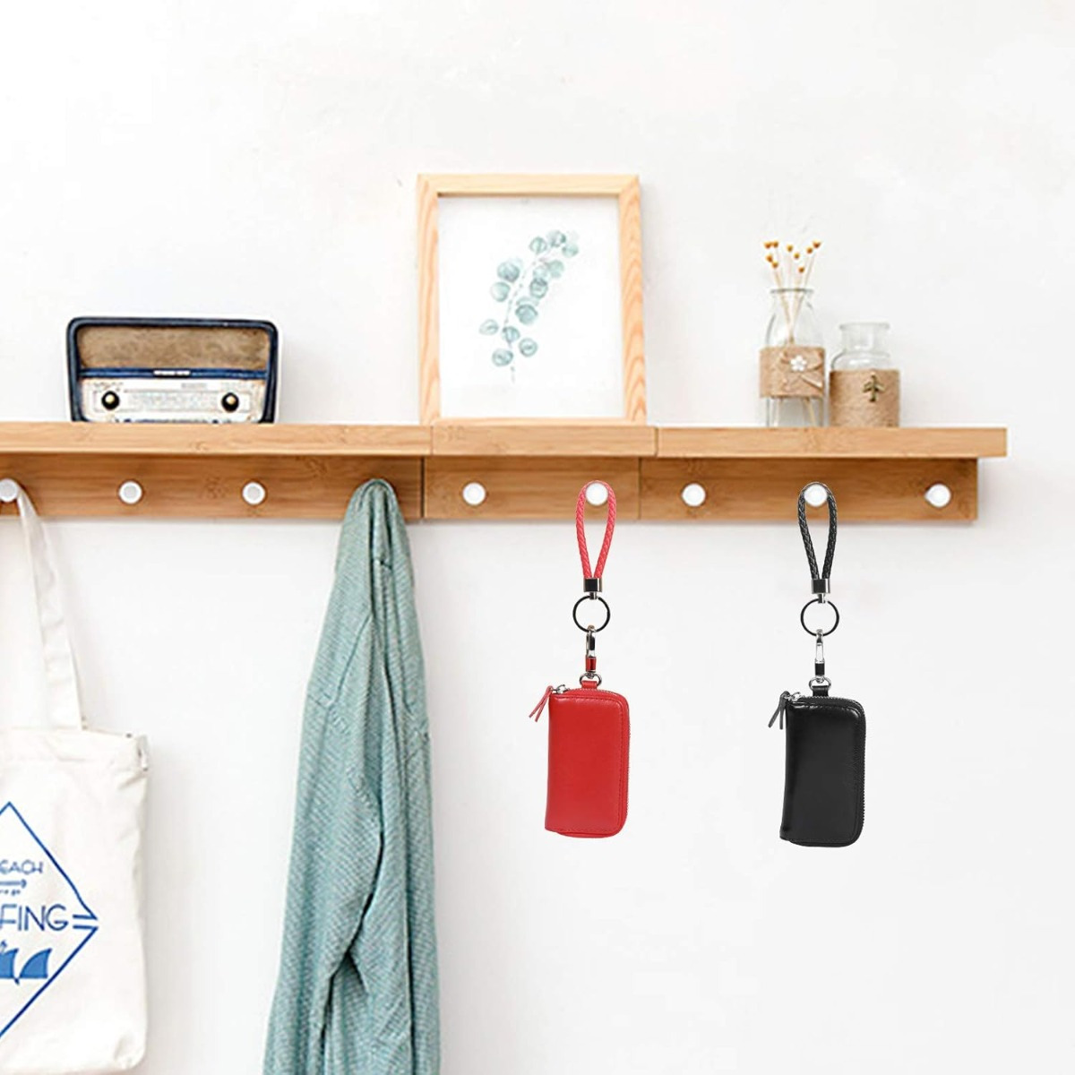 Black Leather Key Pouch With Zipper, Key Chains For Car Keys And House Keys—Accessories photo 2