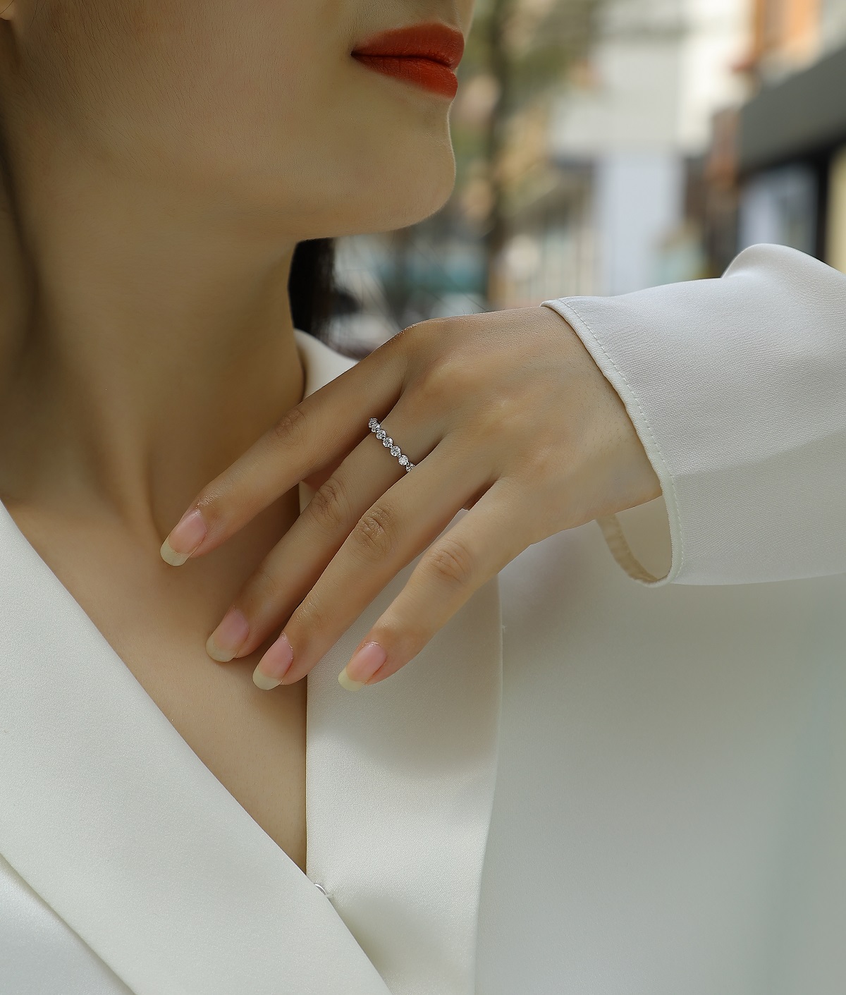 S925 Silver 1.6g Platinum Plated Moissanite Ring, 3.0mm Wavy Eternity 22pcs D VVS1 Band, GRA Certified US 5-9 photo 4