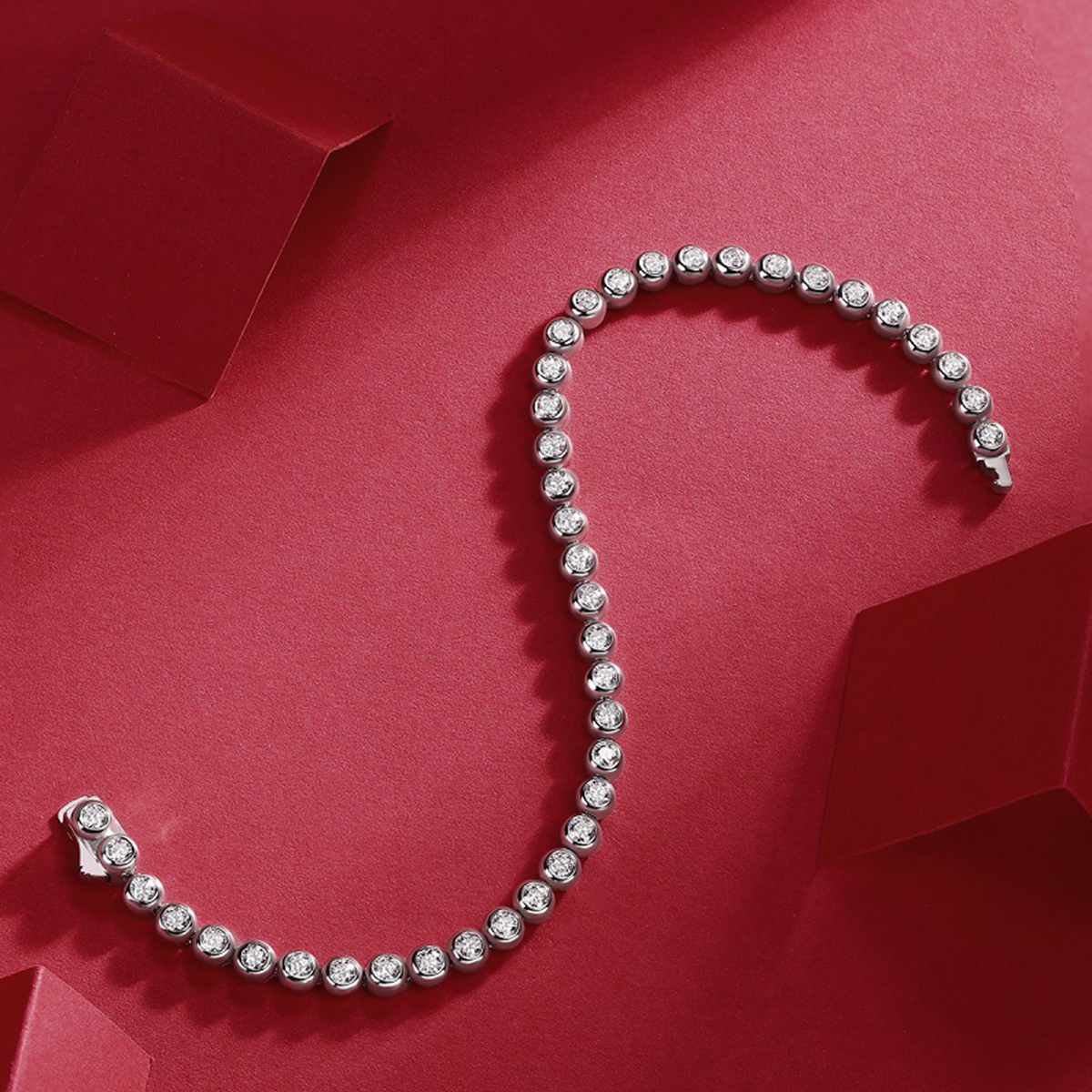 S925 Silver 13.2g Moissanite Tennis Bracelet, 40pcs D VVS1 Bezel Set, GRA Certified 16.5cm photo 4
