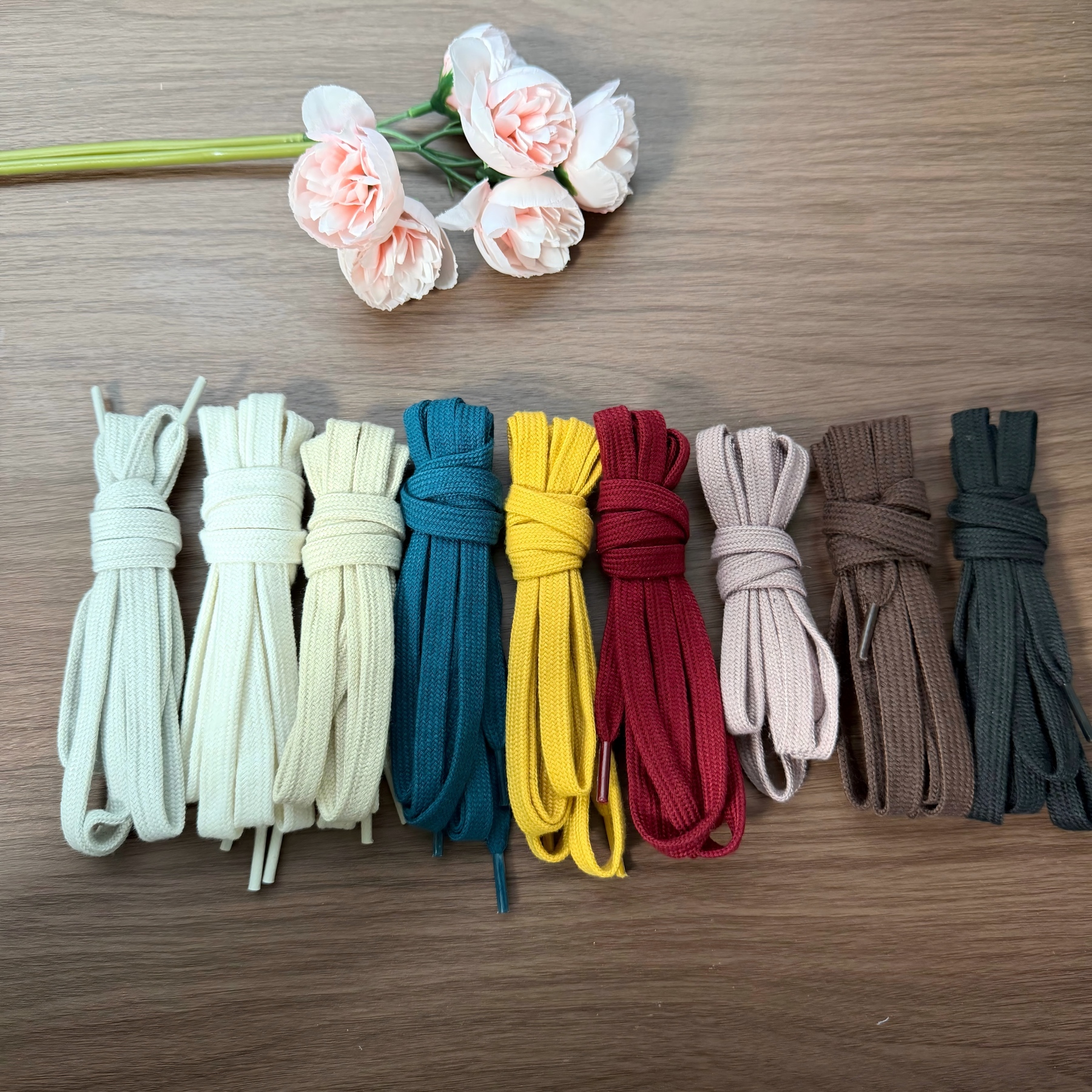 Flat Solid-Color Cotton Shoelaces photo 1