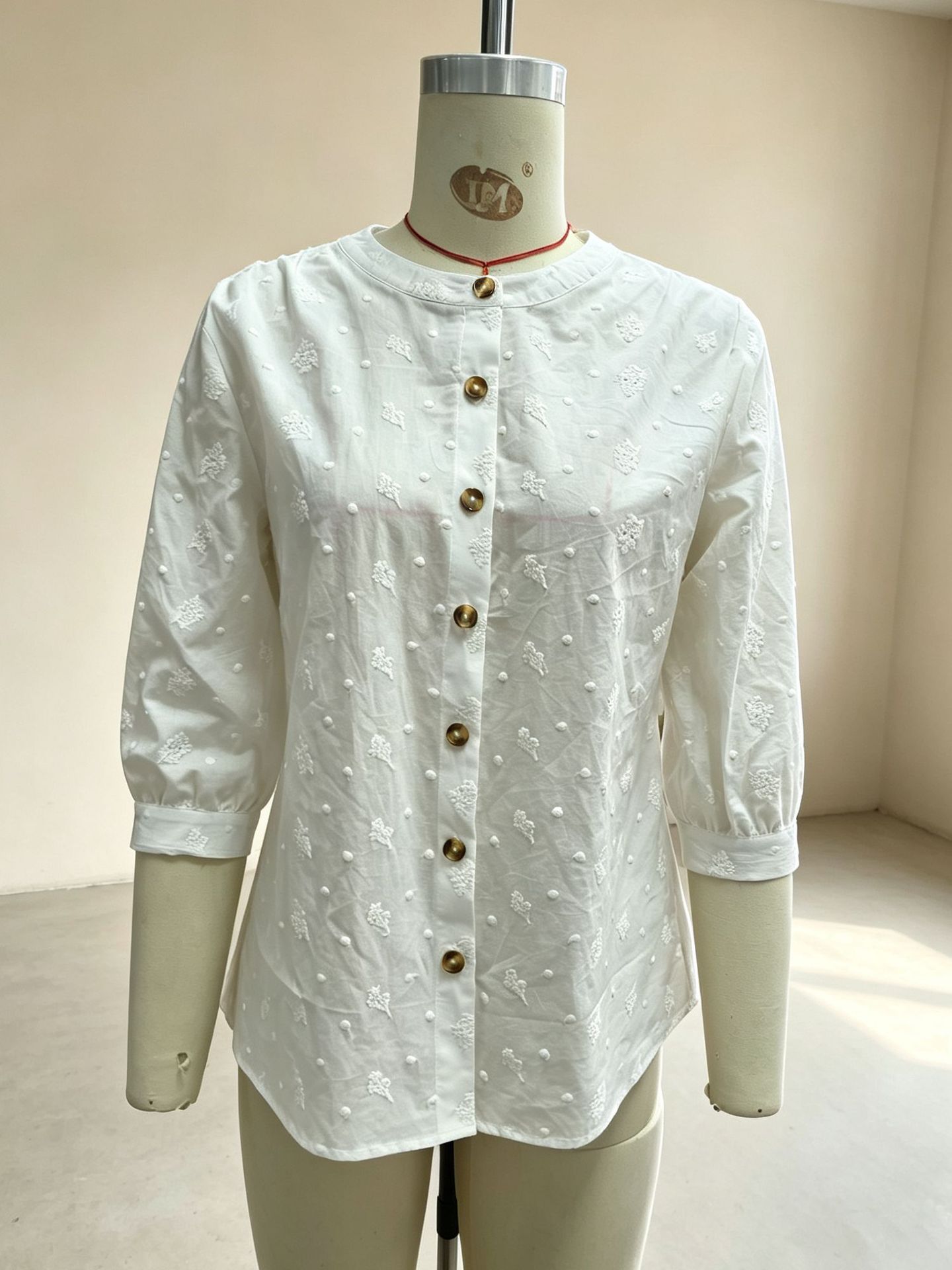Amazon Cross-border Floral Embroidered Breathable Top, Stand-up Collar, Single-breasted Loose Shirt For Women, Three-quarter Sleeves, Gentle Blouse photo 3