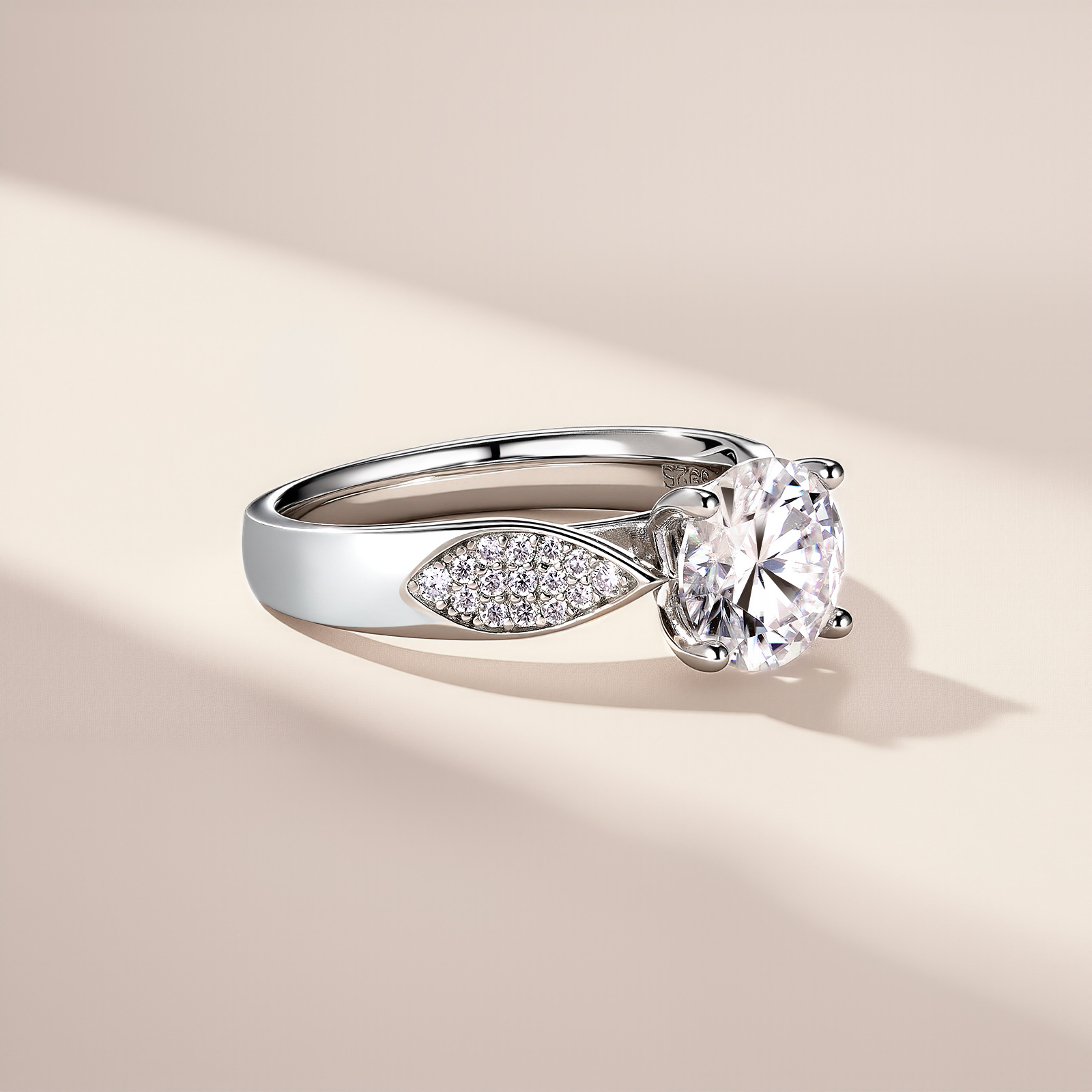 S925 Silver 4g Leaf Design Moissanite Ring, 8mm D VVS1 Center, GRA Certified US 5-8 photo 2