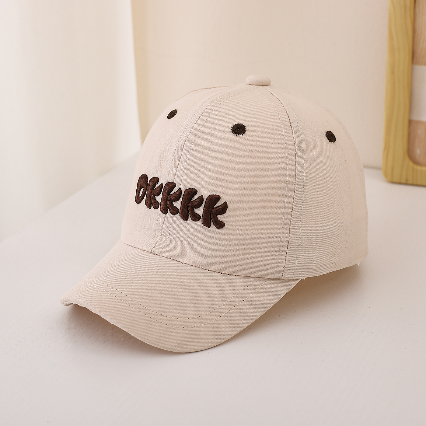 Children's Single-color Three-dimensional Letter Embroidered Adjustable Simple And Fashionable Baseball Cap Suitable For Outdoor Sports And Travel photo 2