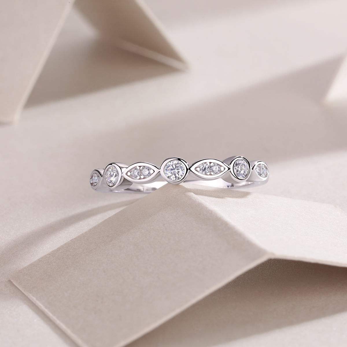 S925 Silver 1.8g Platinum Plated Moissanite Ring, 3.5mm Round & Marquise Bezel Half Eternity Band, GRA Certified US 5-9 photo 2