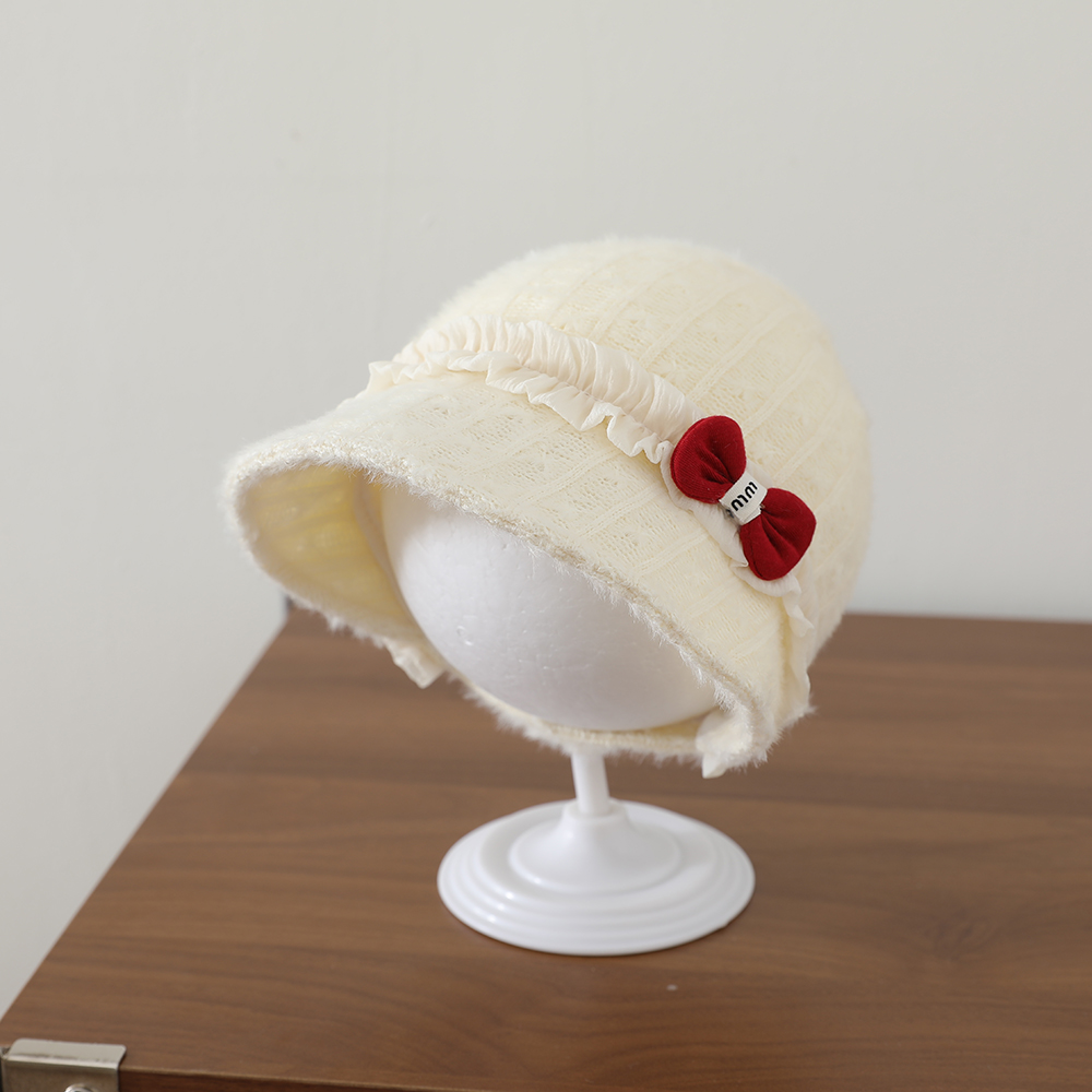 Sweet Style Children's Plush Beanie With Soft Wooden Earflaps And Pleated Edges, Red Bow Knitted Hat, Warm Fishing Hat photo 3
