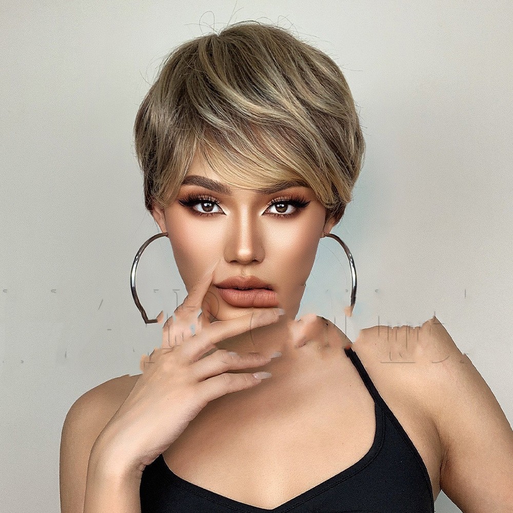 Reversed  Style With Six Colors And Short Straight Hair Wig photo 3