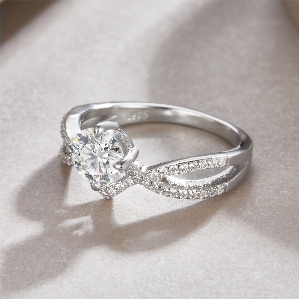 S925 Silver 3.3g Platinum Plated Moissanite Ring, 1ct 6.5mm D VVS1 Criss Cross Band, GRA Certified US 5-9 photo 8