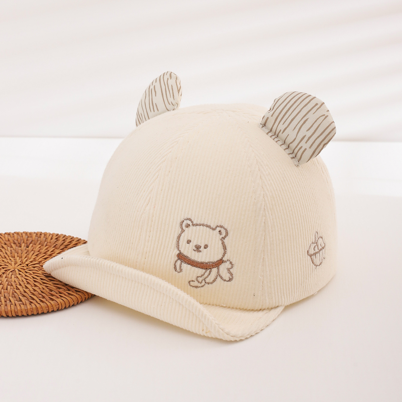 Fall Boys And Girls Bear Embroidered Soft Top Short Brimmed Hat For Baby Soft Corduroy Children's Outdoor Travel Hat photo 4