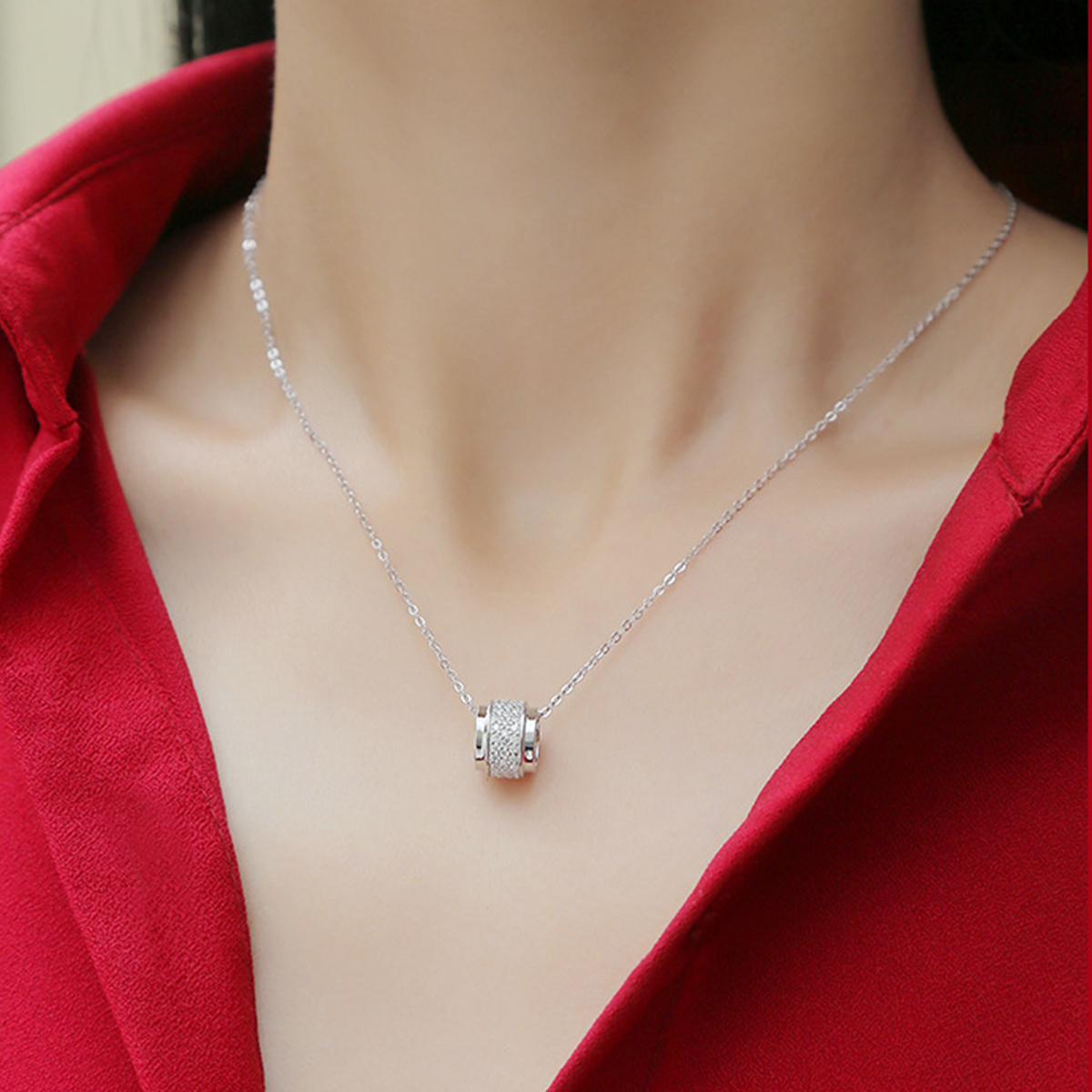 S925 Silver 2.9g Moissanite Barrel Necklace, 69pcs 1.3mm D VVS1, 40&5cm, GRA Certified photo 2