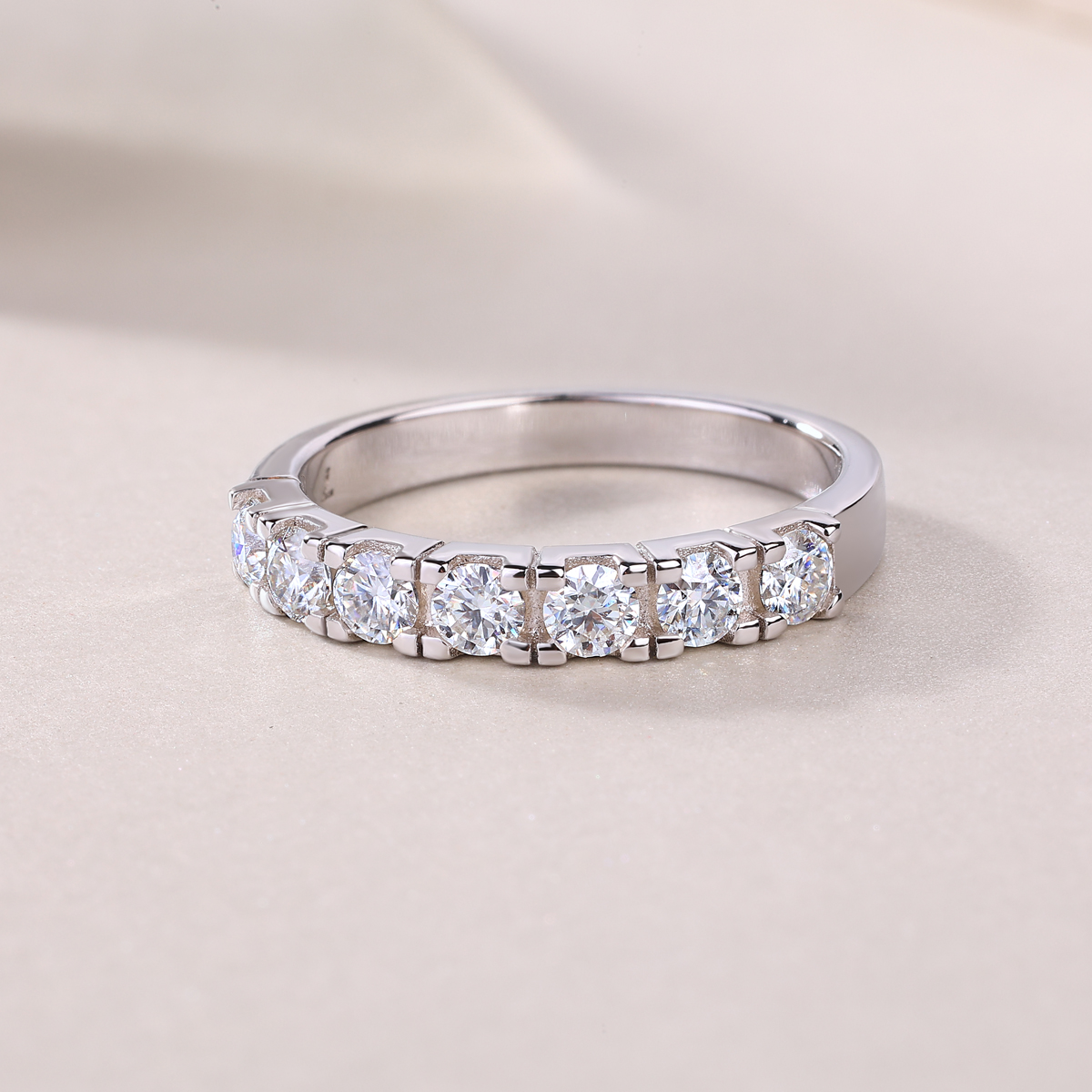 S925 Silver 1.7g Platinum Plated Moissanite Ring, 7x 3.0mm D VVS1 Half Eternity Band, GRA Certified US 5-9 photo 3