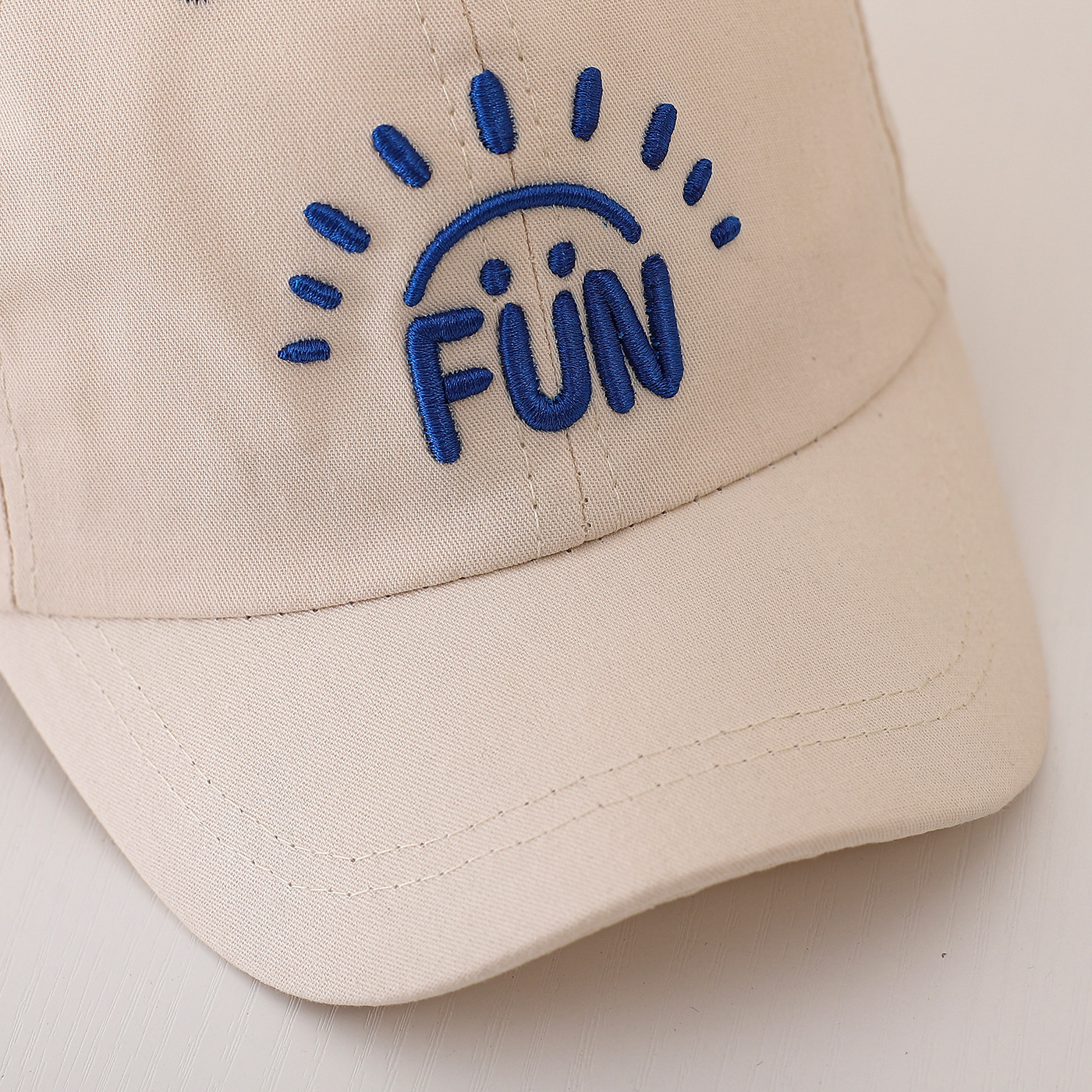 Children's Single-color Three-dimensional Letter Sun Embroidery Adjustable Simple Casual Baseball Cap Suitable For Outdoor Outings And Shopping photo 6