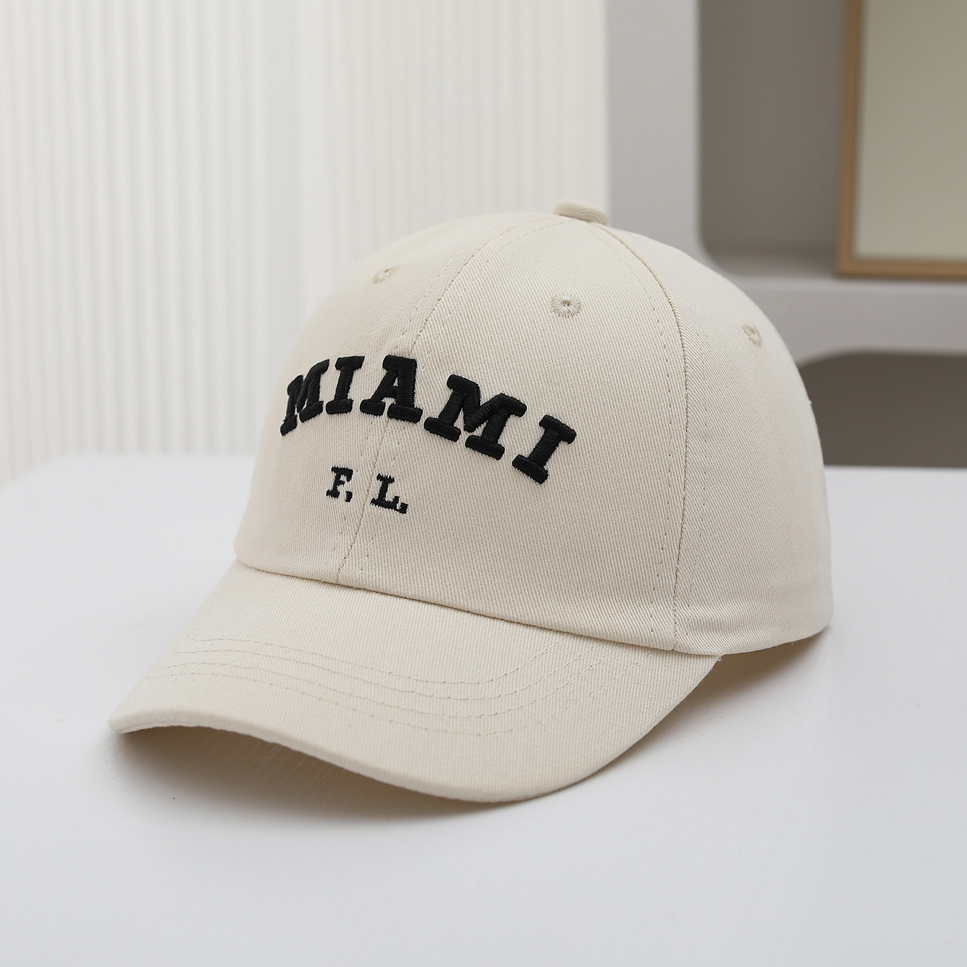 Children's Single-color Letter Embroidery Soft-top Adjustable Simple And Versatile Curved-brim Baseball Cap Suitable For Traveling, Shopping And Exercising photo 3
