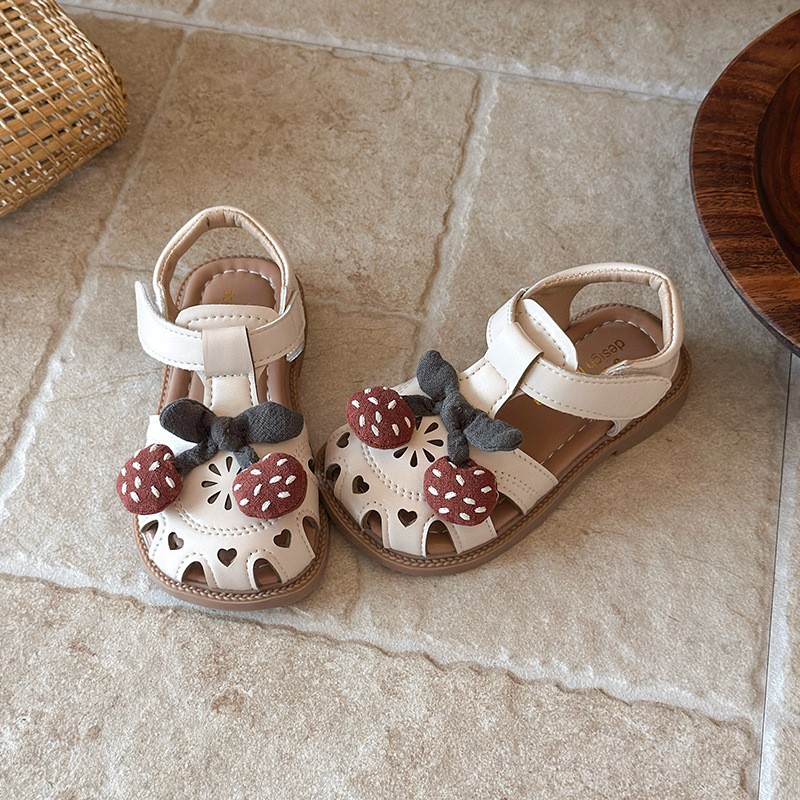 2026 Summer New Girls Closed-Toe Sandals, Princess Style Kids Beach Shoes, Soft Sole All-Match Fashion Children Shoes photo 2