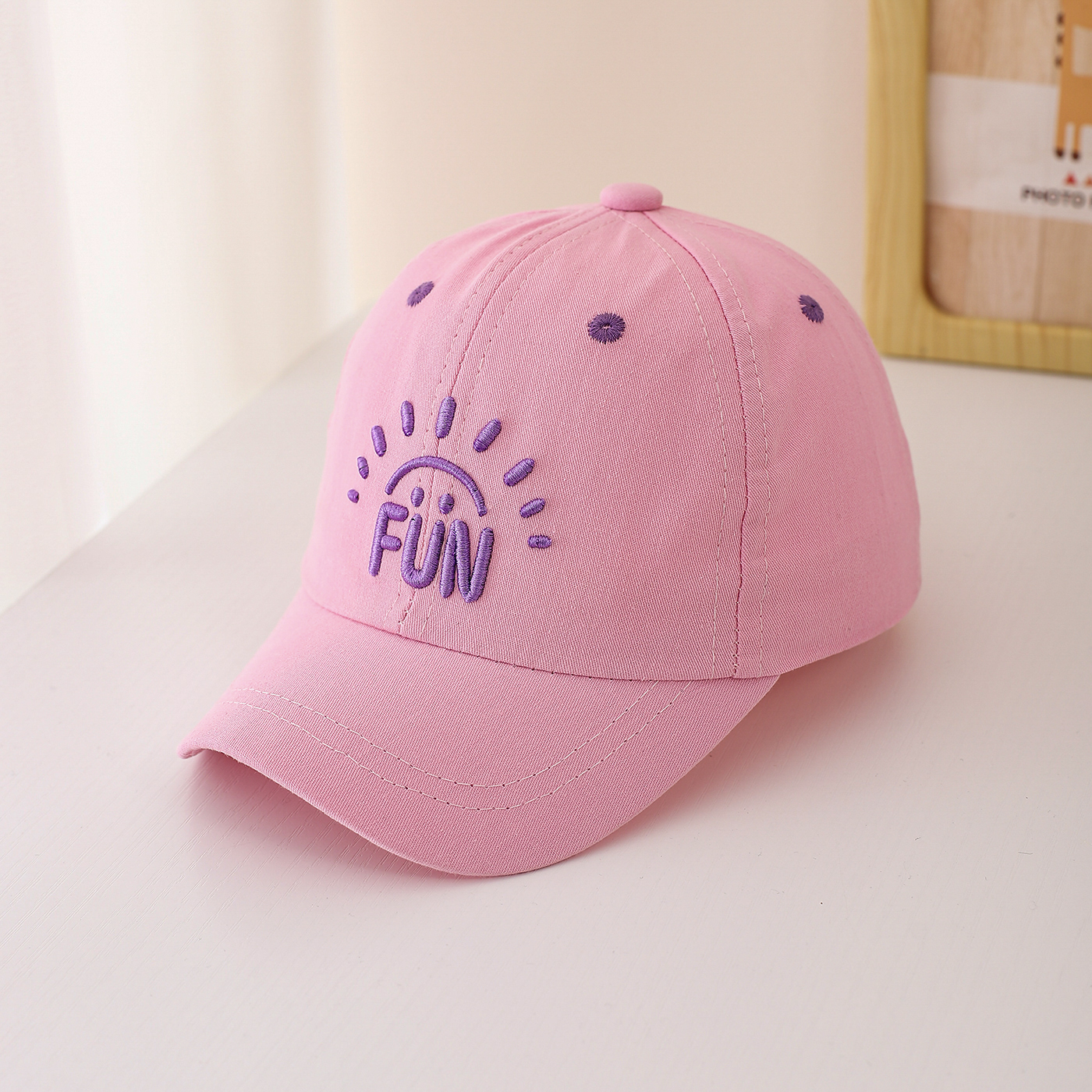 Children's Single-color Three-dimensional Letter Sun Embroidery Adjustable Simple Casual Baseball Cap Suitable For Outdoor Outings And Shopping photo 3