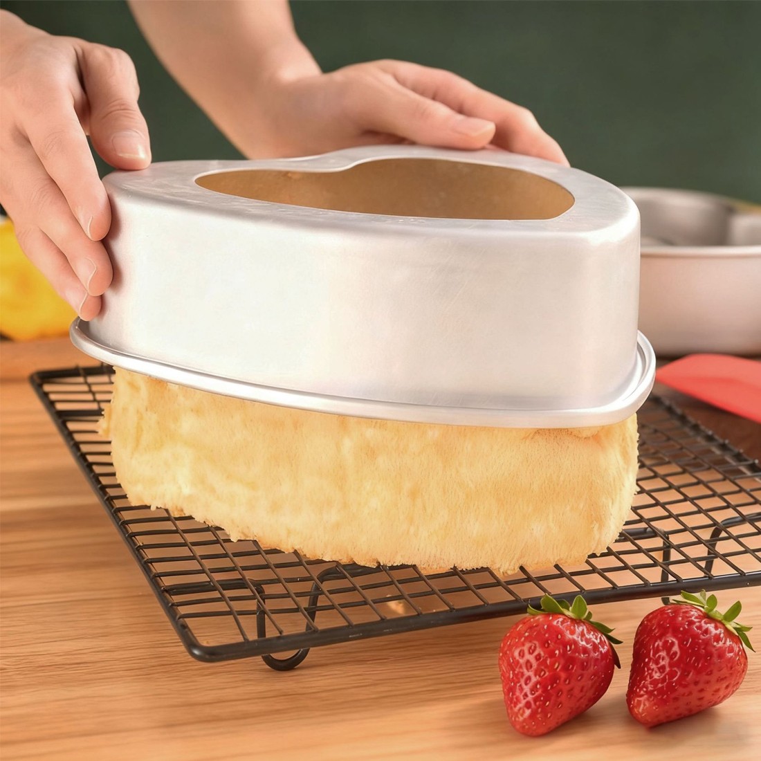 4pcs Heart Shaped Cake Cake Model Baking Pan Non Stick Cake Mould Tray photo 7