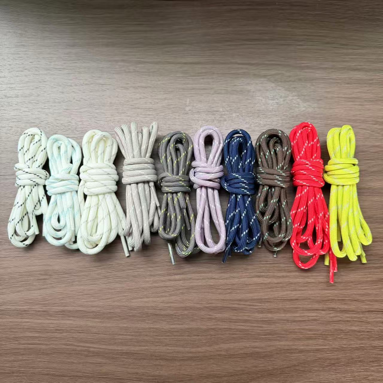Round Colorful Diagonal-Dot Shoelaces photo 3