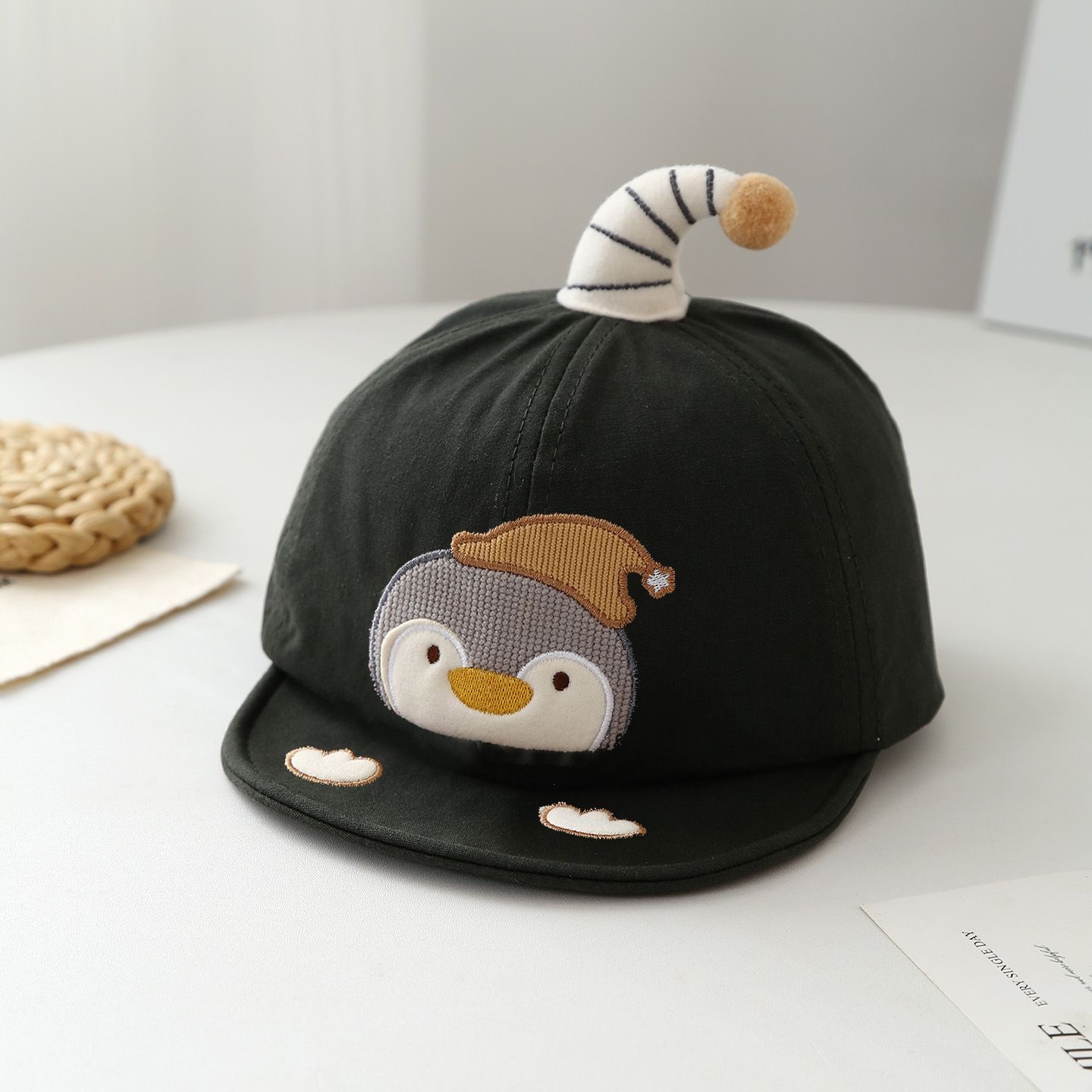 Summer Children's Penguin Embroidered Striped Jujju Soft And Cute Casual Style Baseball Cap Suitable For Babies Aged 0-3 Years Old photo 2