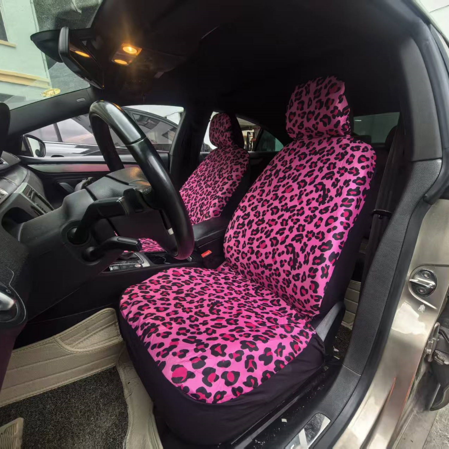 5-Seat Car Seat Cover, Classic And Timeless Design, Thin 2mm Thickness, Suitable For All Seasons photo 4
