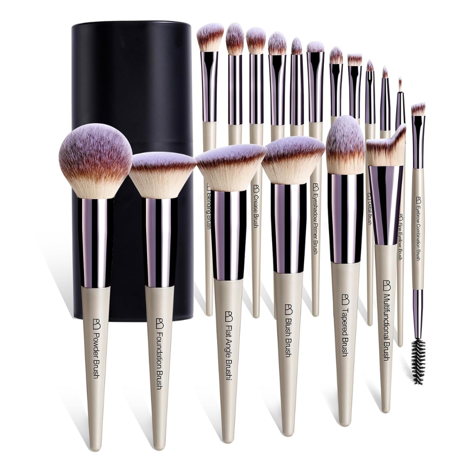 18PCS Professional Makeup Brush Set, Foundation, Powder, Concealer, Eyeshadow & Blush Brushes With Black Storage Case photo 1