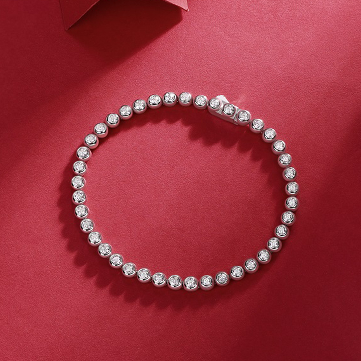 S925 Silver 13.2g Moissanite Tennis Bracelet, 40pcs D VVS1 Bezel Set, GRA Certified 16.5cm photo 6