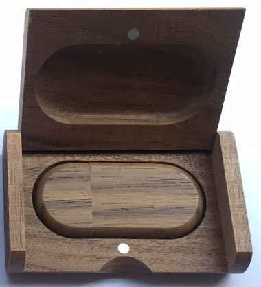 Wooden USB Drive Gift U Disk Set Maple Bamboo Creative photo 2