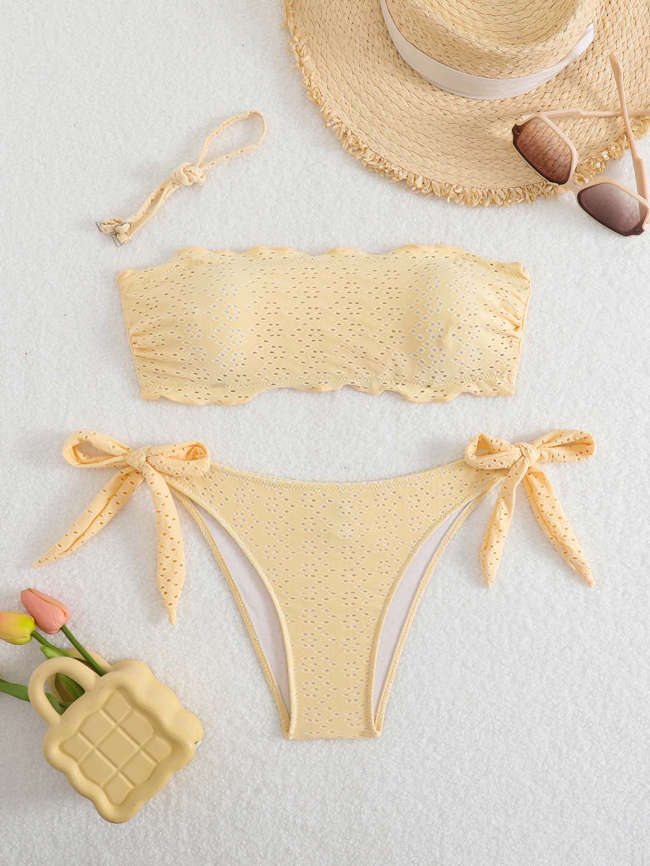 2026 New Solid Color Sexy Circular Cutout Split Set Swimsuit Straps Over-the-Shoulder Halter Two-Piece Bikini Set photo 6