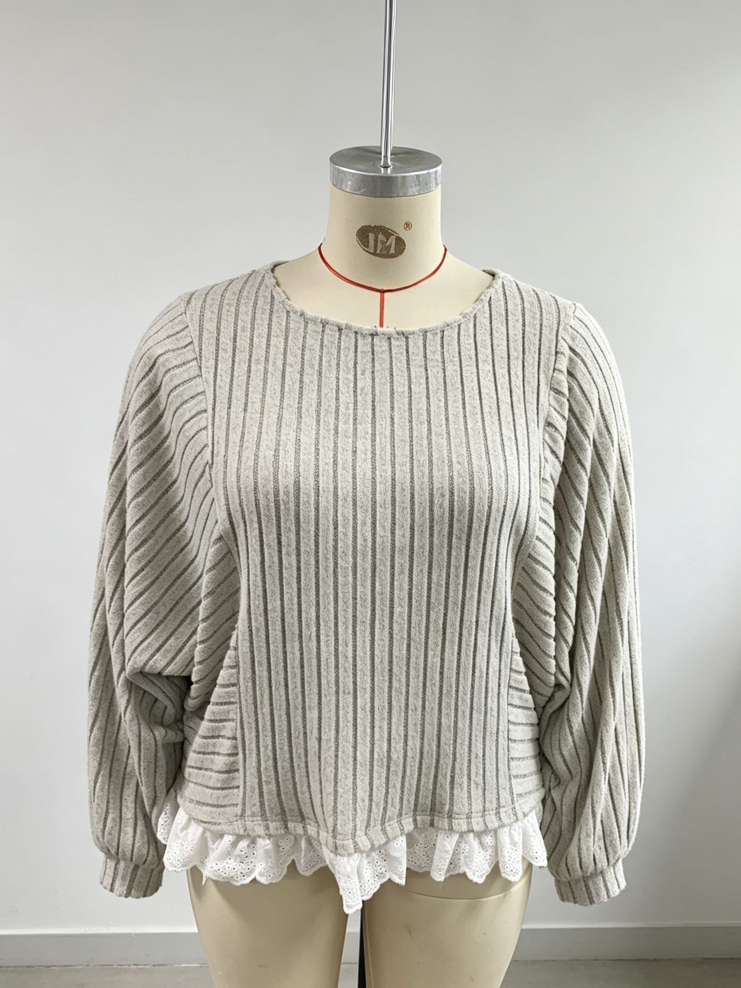 European And American Cross-Border Autumn New Women's Clothing Lace Spliced Hem Batwing Sleeve Casual Long Sleeve Top photo 3