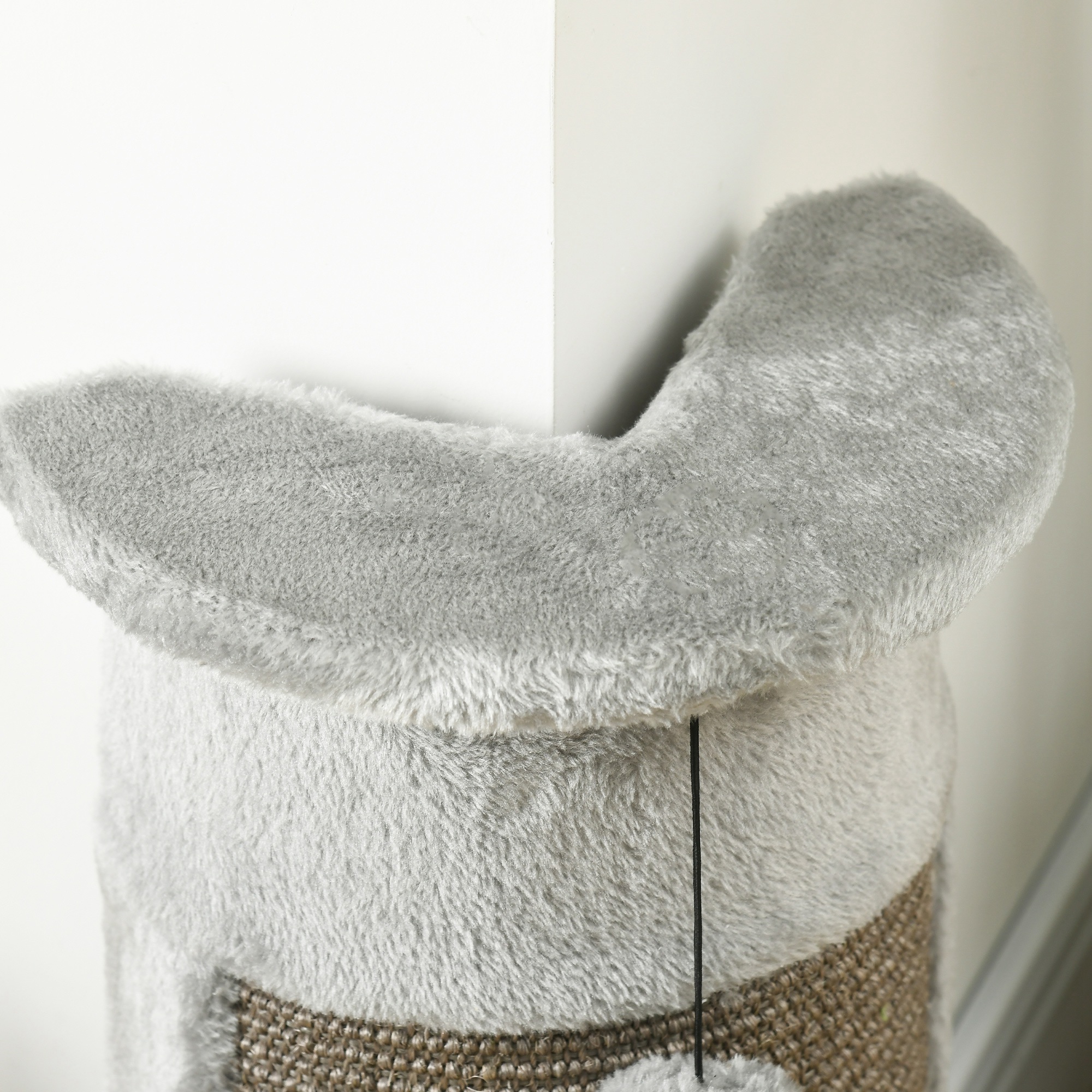 58cm Cat Scratching Post, With Covered Plush, Play Balls, For Corner Walls - Grey photo 5