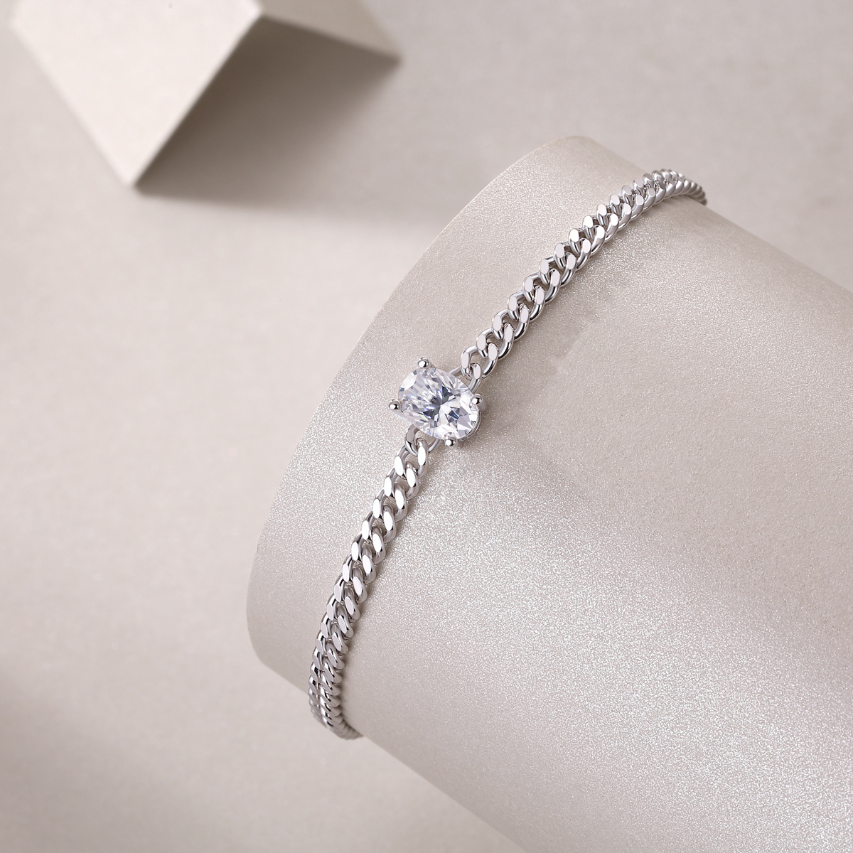 S925 Silver 1ct Oval Moissanite Bracelet, 4.7g 16&5cm Adjustable Cuban Link, D VVS1 GRA photo 3