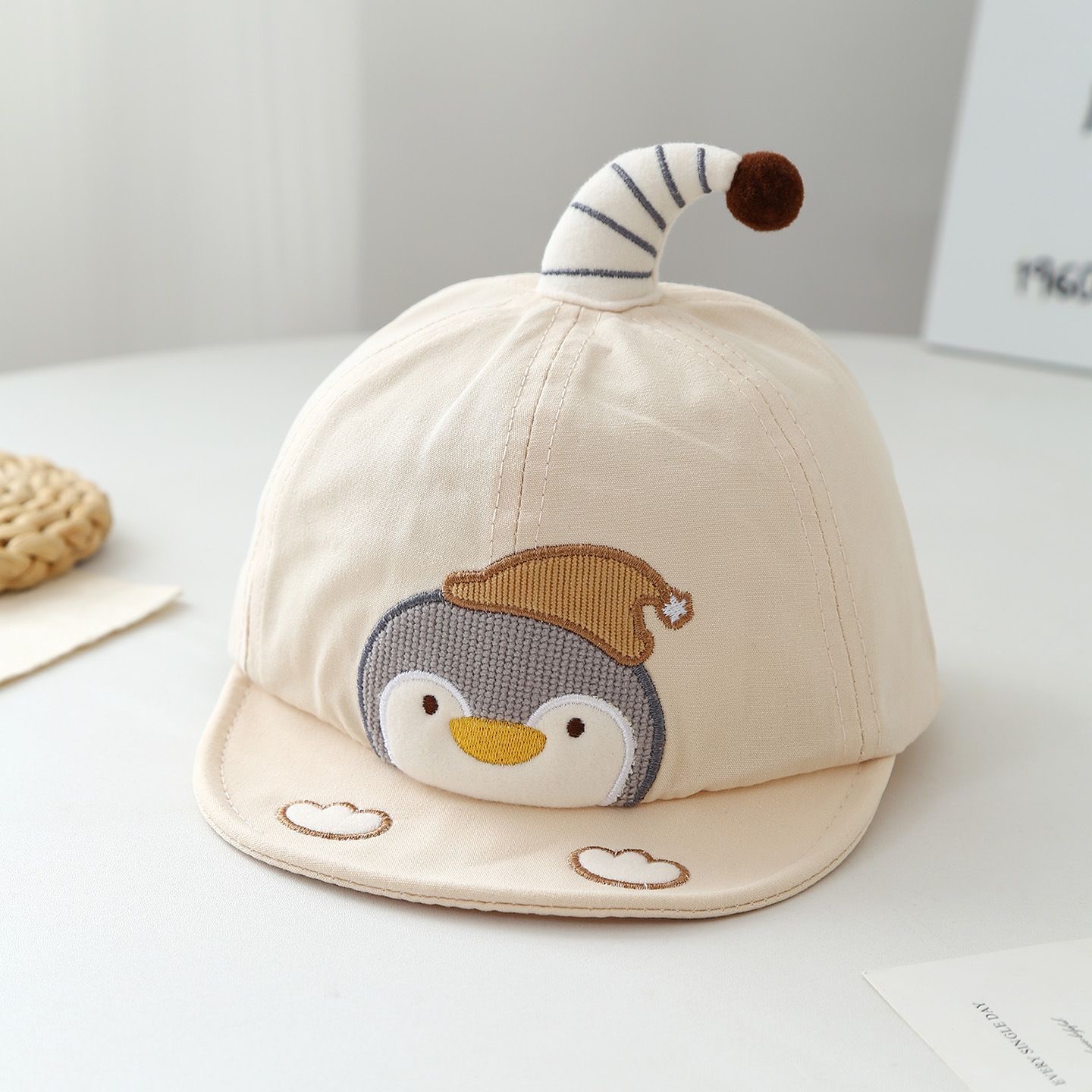 Summer Children's Penguin Embroidered Striped Jujju Soft And Cute Casual Style Baseball Cap Suitable For Babies Aged 0-3 Years Old photo 3