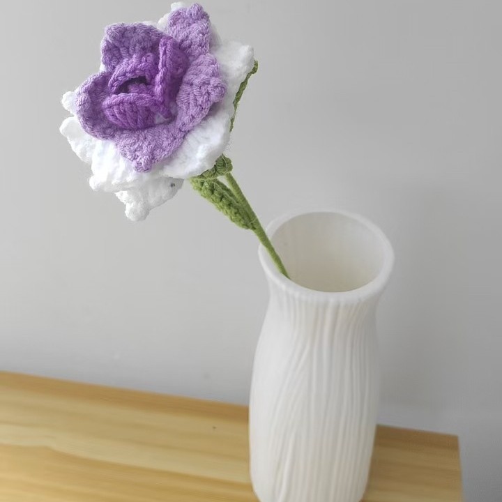 Handmade Finished Pointed Artificial Rose Crochet Knitted Yarn Flower Hand Hooked Flower Bouquet Gift Yarn Flower photo 3