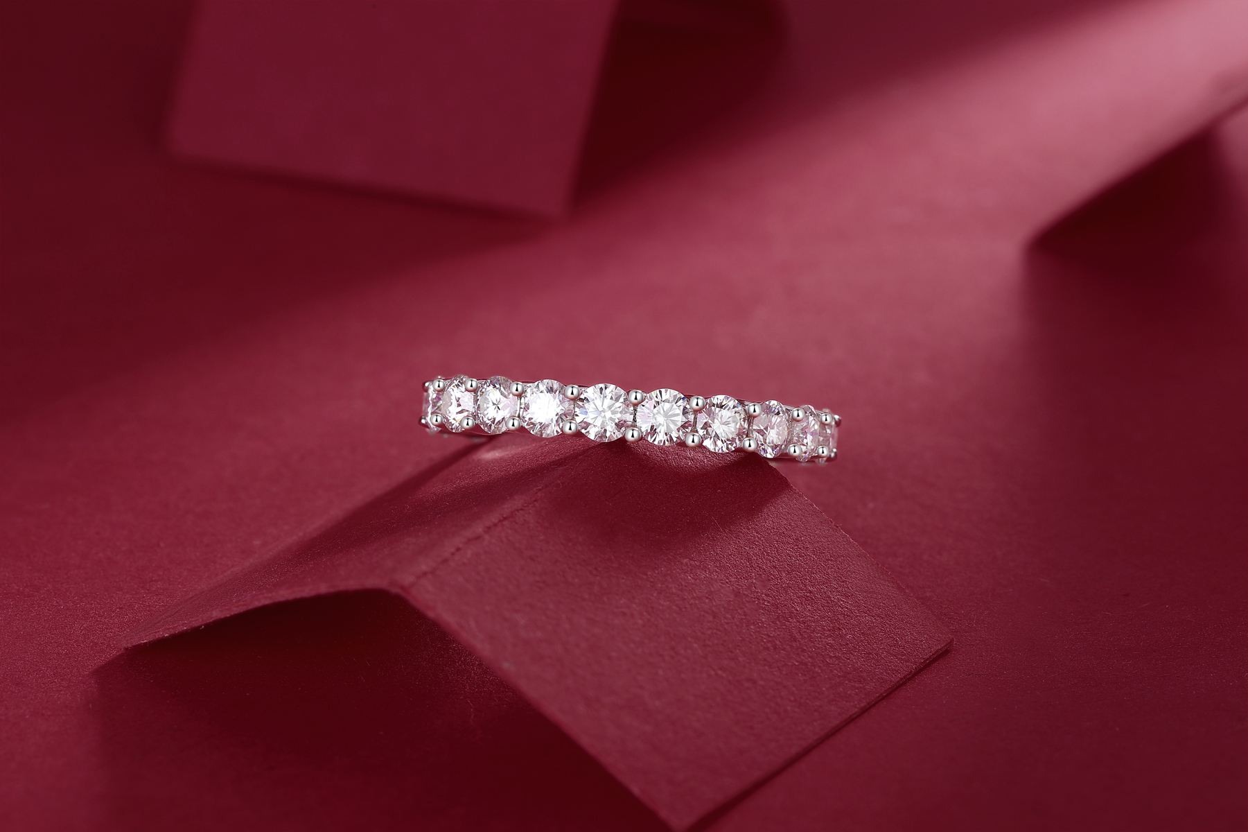 S925 Silver 2.7g Platinum Plated Moissanite Eternity Ring, 3.0mm 19pcs D VVS1 Band, GRA Certified US 5-9 photo 5