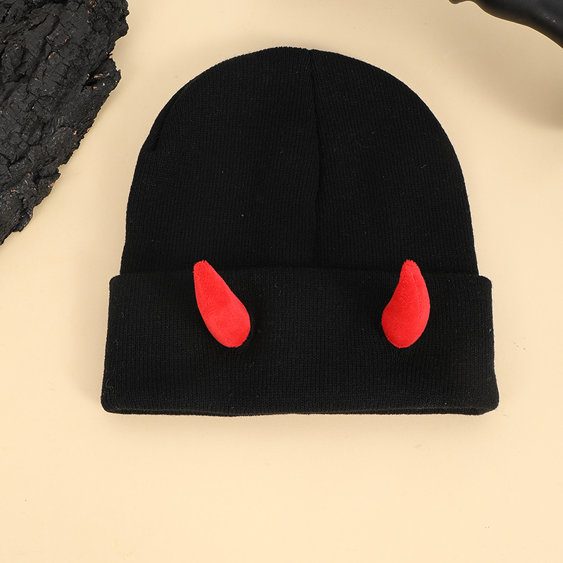 European And American Cross-border Hip-hop Little Devil Beanie With Horn Shape, Knitted, Suitable For All Occasions, Trendy And Funny, Without A Brim photo 5