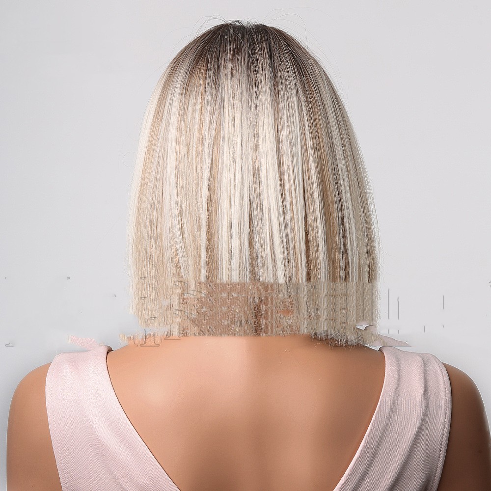 Medium Gradient White Shoulder-length Short Straight Hair Wig photo 6