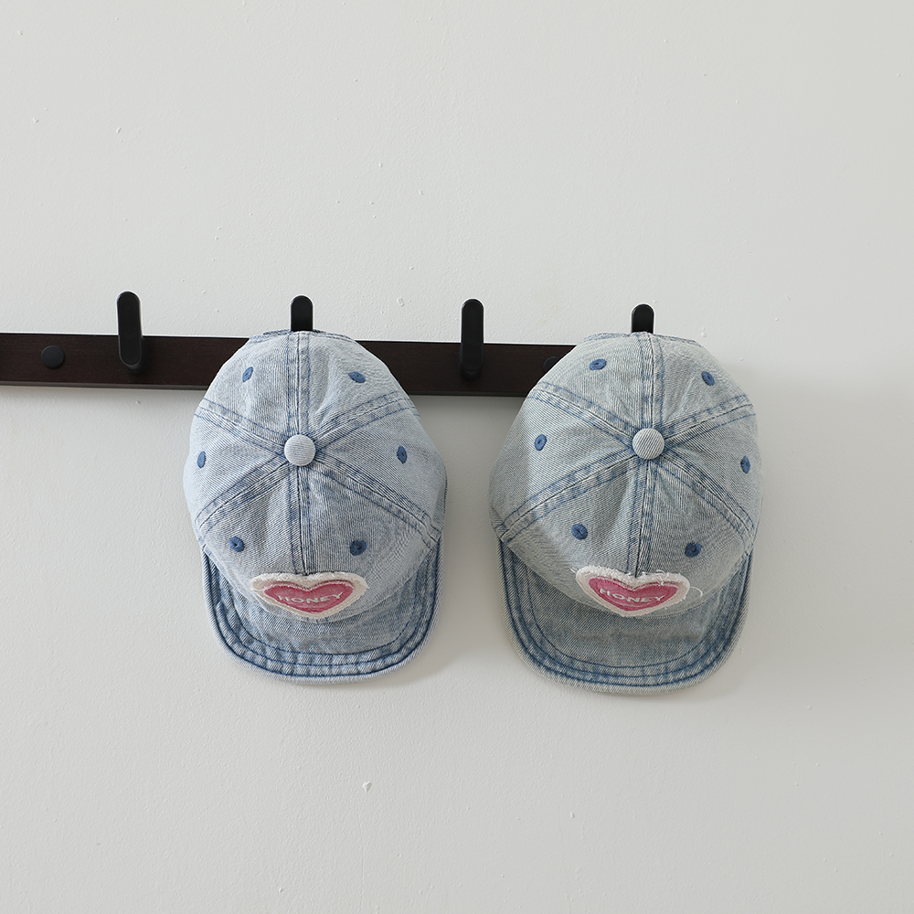 Retro Fashion Water-washed Denim Children's Baseball Cap With Heart Patch, Fringed Soft Brim, Casual And Versatile photo 3