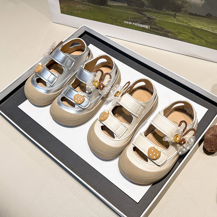 Girl Baby Cute Pendant Sandals Summer New Children's Princess Shoes Baotou Little Girl Soft Soled Shoes photo 6