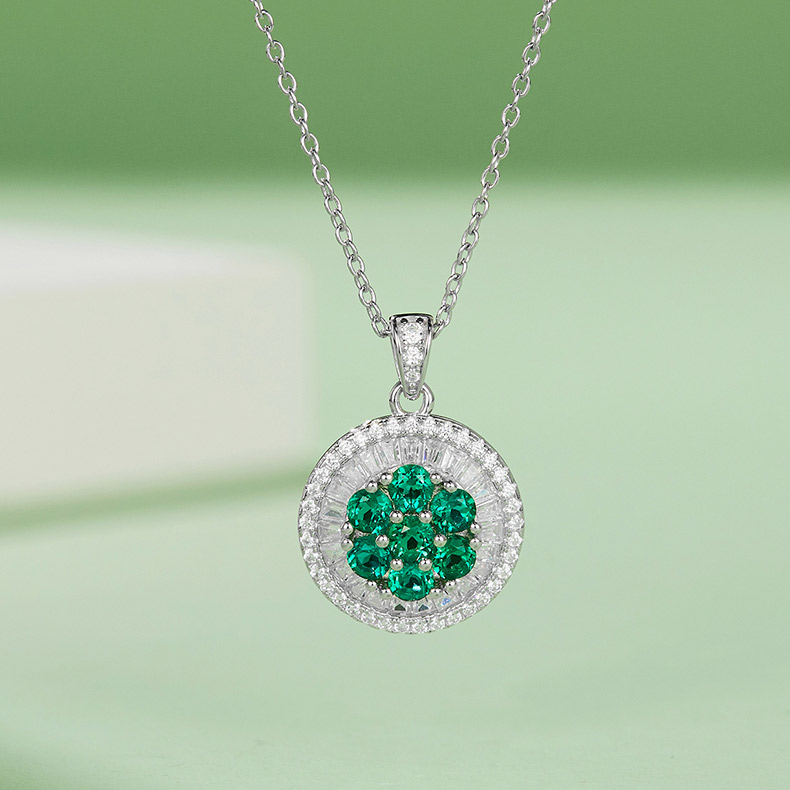 S925 Silver 3.5g 0.75ct Lab-Created Emerald Necklace, Cluster Halo Pendant, 40&5cm photo 3