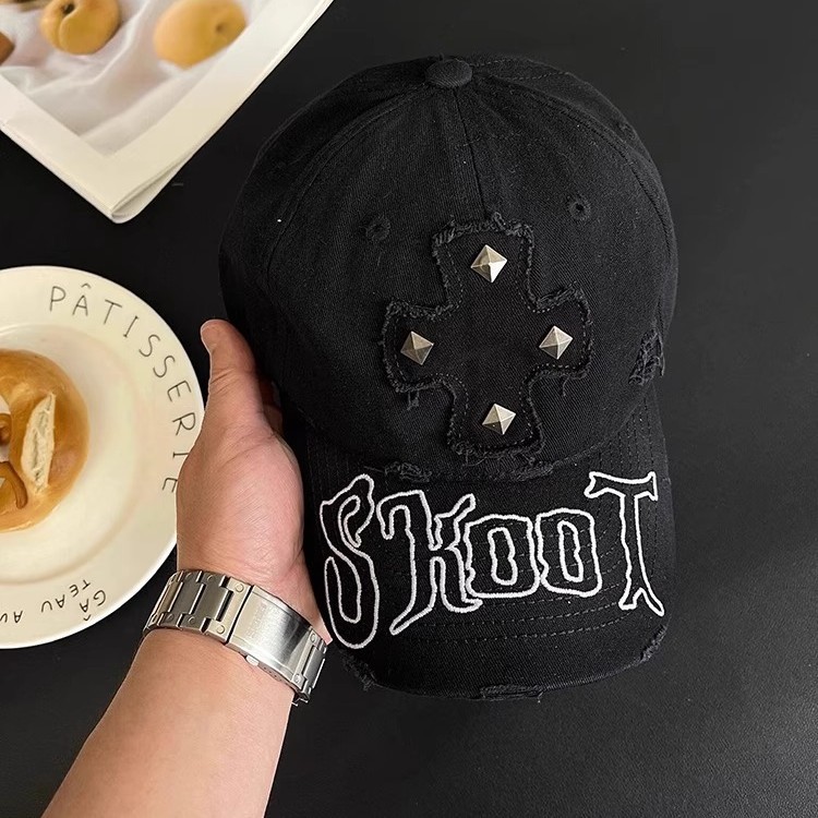 Vintage Distressed Water-washed Letter Baseball Cap With Korean-style Vintage Rivets And Curved Brim Fedora Hat With Soft Top, Trendy And Versatile Casual Hat photo 2