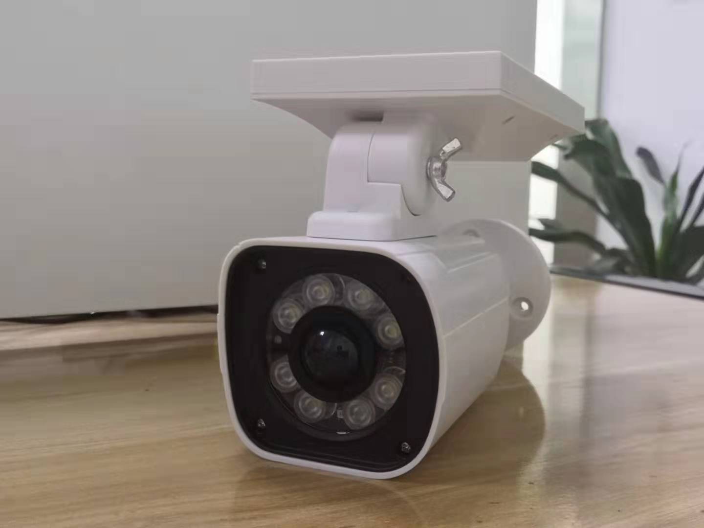 Courtyard Creative Solar Simulation Camera Search Light photo 4