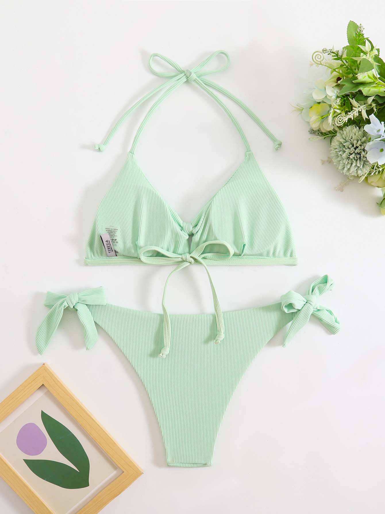2026 New Solid Color Sexy Circular Cutout Split Set Swimsuit Straps Over-the-Shoulder Halter Two-Piece Bikini Set photo 8