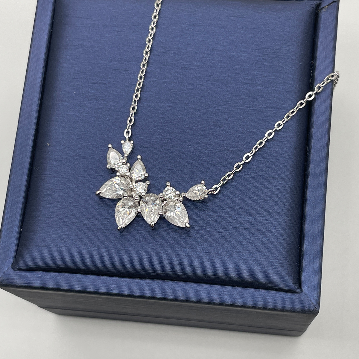 S925 Silver 3.4g Cluster Moissanite Necklace, D VVS1 Multi-shape Pendant, 40&5cm, GRA Certified photo 5