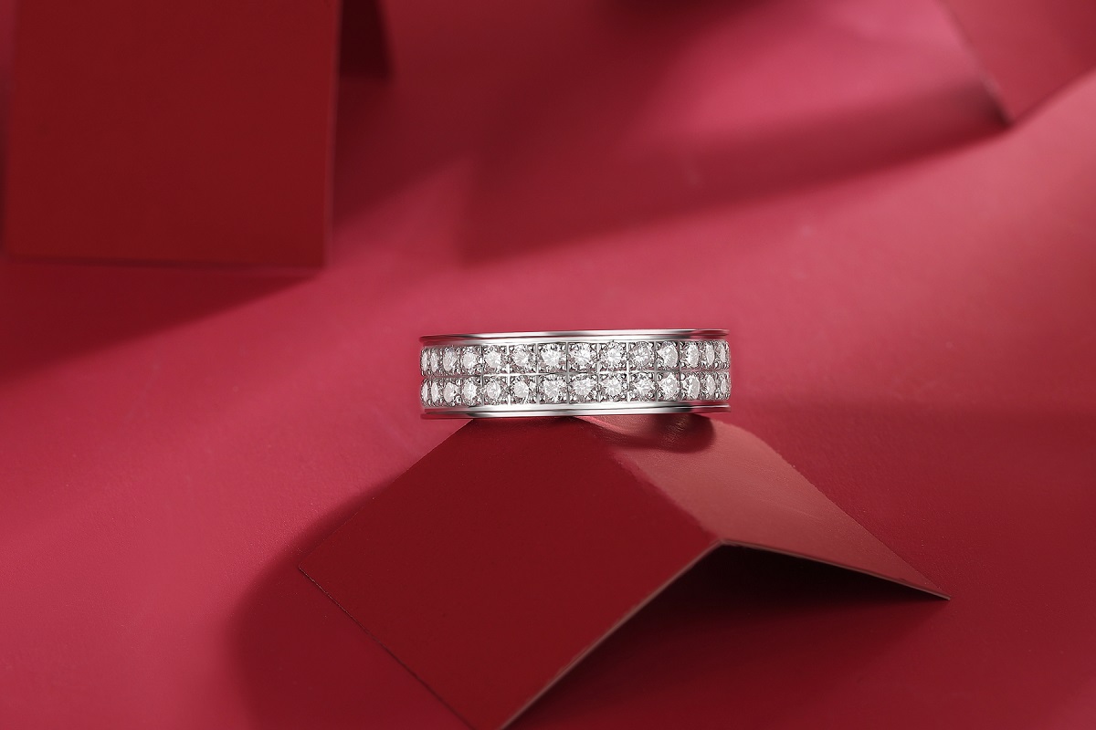 S925 Silver 3.3g Platinum Plated Moissanite Ring, 6.0mm 68pcs D VVS1 Double Row Band, GRA Certified US 5-9 photo 5