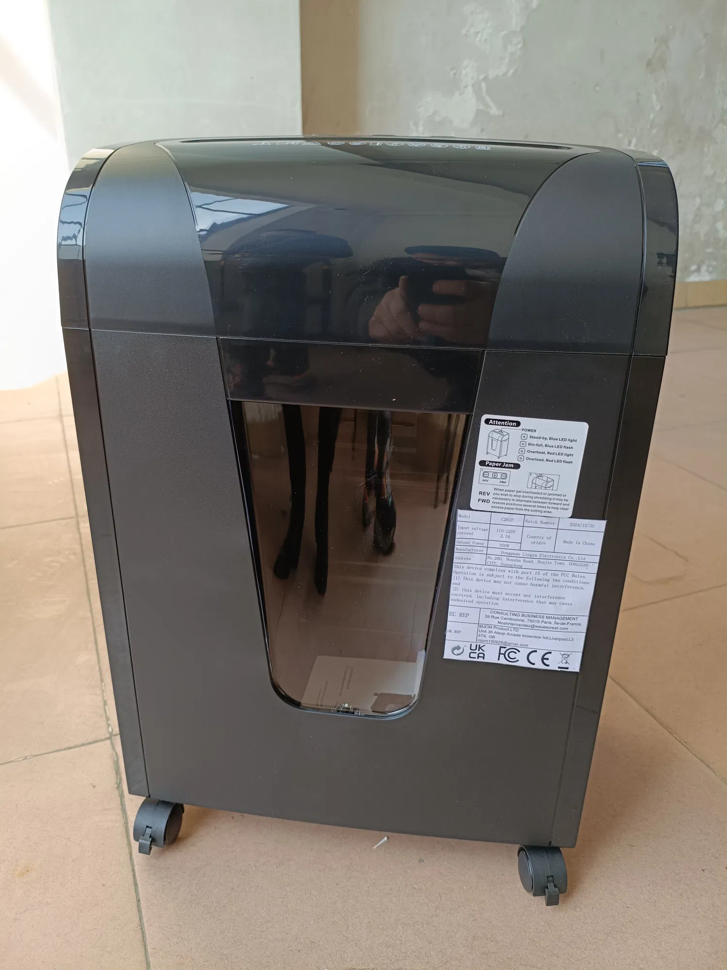 Paper Shredder, 18-Sheet Cross Cut Level P-4, Shred Paper/Credit Card/CD, with Large Pull Out Bin, Add Auto Jam Proof System Shredder for Home&Office(Shipment from FBA) photo 6