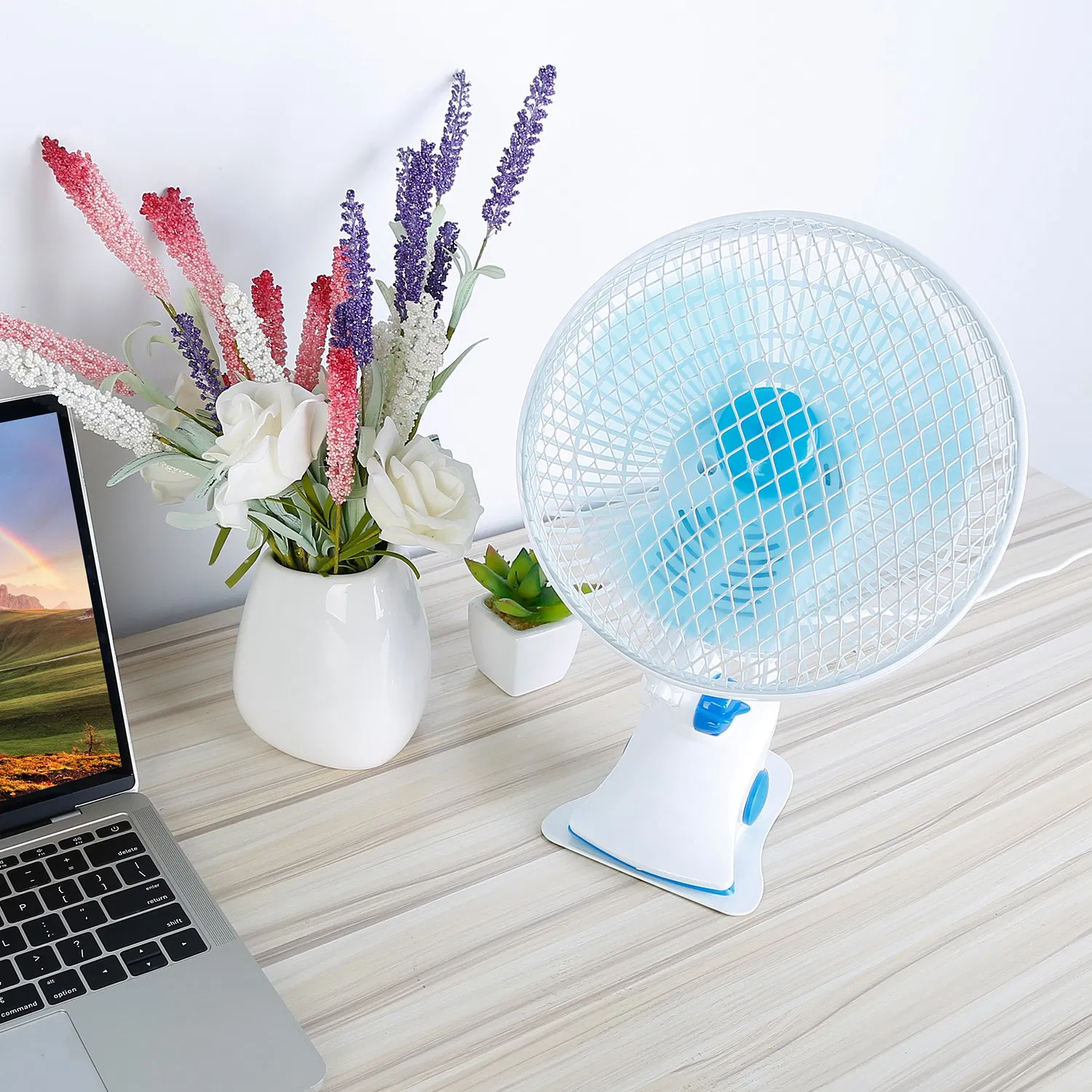 Clip On Fan 2 Speeds Quiet Clamp Fan Adjustable Tilt Auto Shaking Fan Wall Mount Personal Fan photo 3