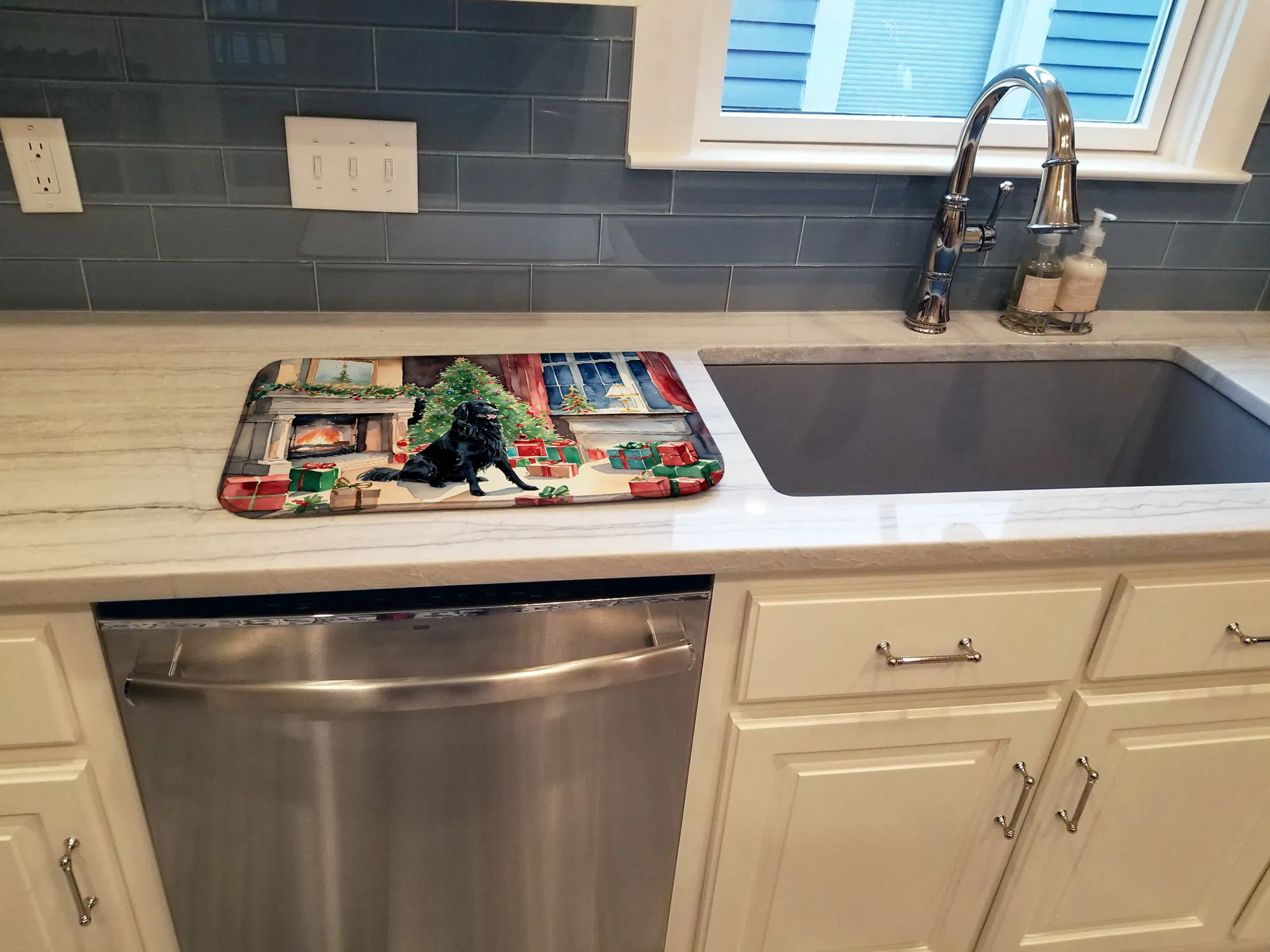 Flat-Coated Retriever Cozy Christmas Dish Drying Mat Absorbent Dish Drying Mat Pad for Kitchen Counter Dish Drainer Mat for Countertop, 14 x 21", Multicolor photo 7