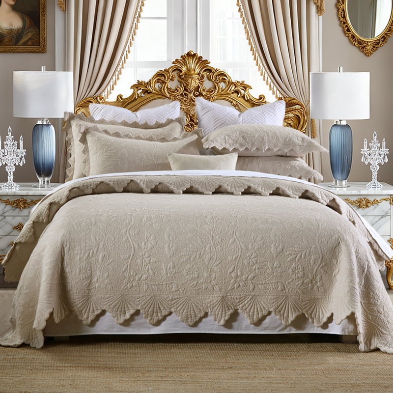 3-Piece  Rose Floral Embossed Quilted Bedspread Set  Cotton Filled Reversible Coverlet With Scalloped Ruffled Edges Wrinkle Release Pet Hair Resistant Anti-Static Fade Proof Machine Washable Soft photo 3