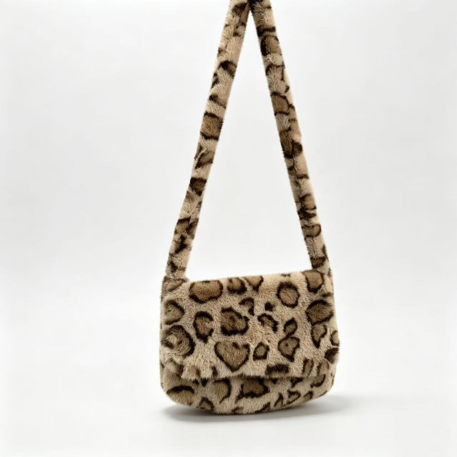 2026 New Leopard Print Plush Crossbody Bag Women's Korean Version Fashionable Faux Fur Large Capacity Shoulder Bag Flap Trend - Light Brown Leopard Print photo 3