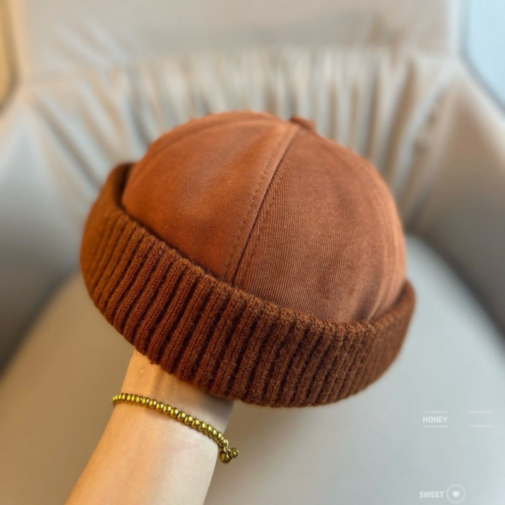 Patchwork Knitted Rolled-edge Vegetable-pulp Hat For Autumn And Winter, Made Of Cotton, With A Retro And Simple Design, Suitable For Workwear, Without A Brim, For A Lord-like Look photo 7