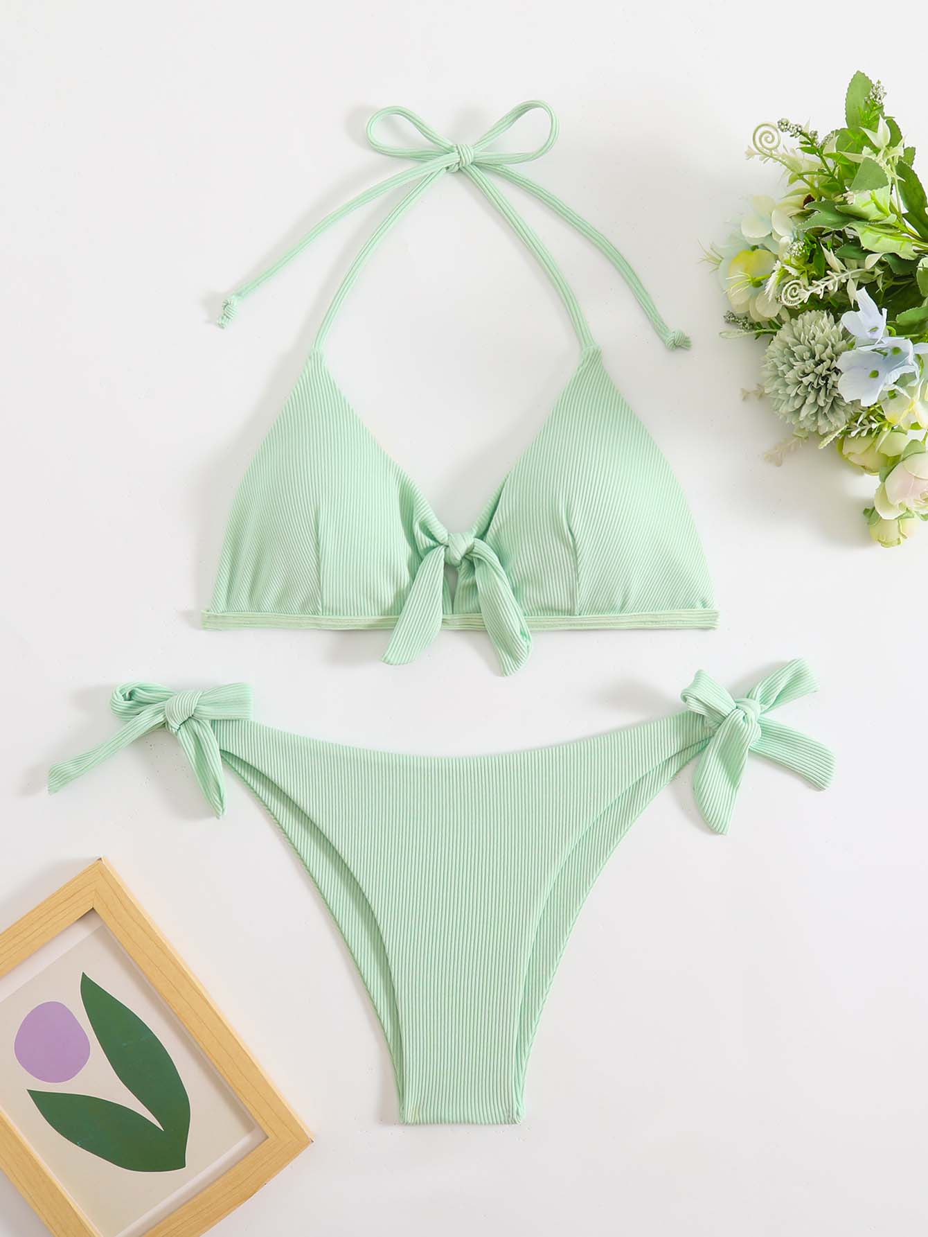 2026 New Solid Color Sexy Circular Cutout Split Set Swimsuit Straps Over-the-Shoulder Halter Two-Piece Bikini Set photo 1