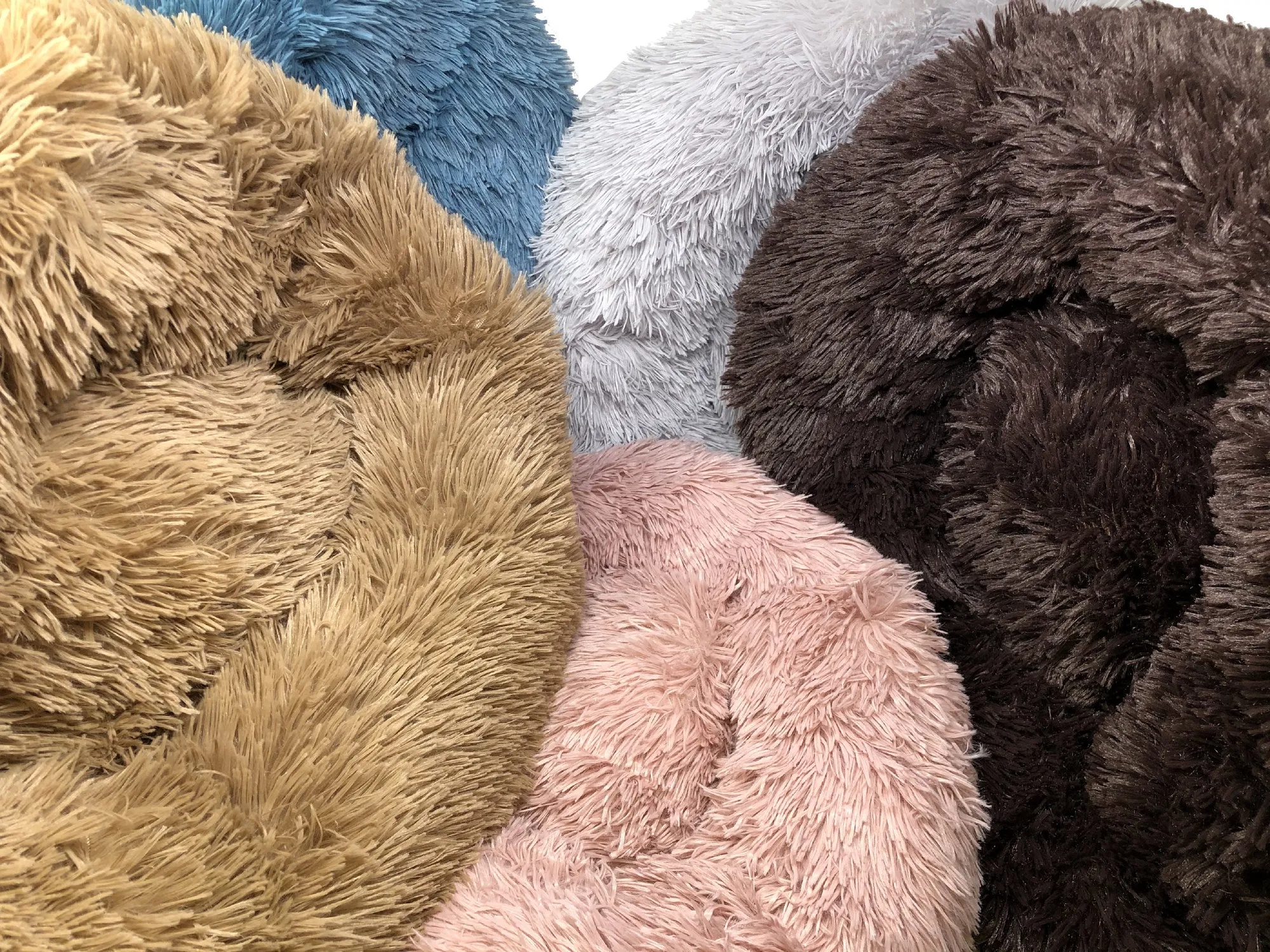 Premium Plush Round Dog Bed, Soft Cozy Pet Bed With Raised Edge photo 5